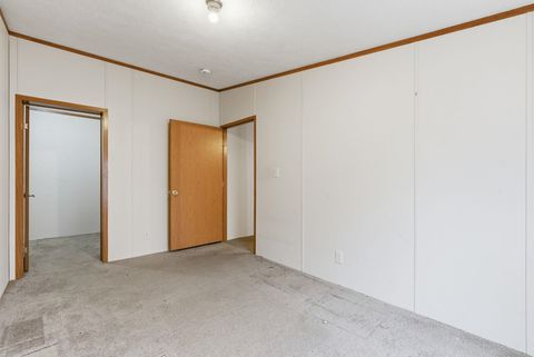 Tiny photo for 21311 85th Rd, Winfield, KS 67156 (MLS # 669282)