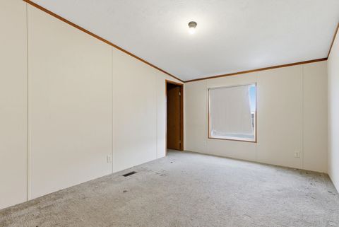 Tiny photo for 21311 85th Rd, Winfield, KS 67156 (MLS # 669282)