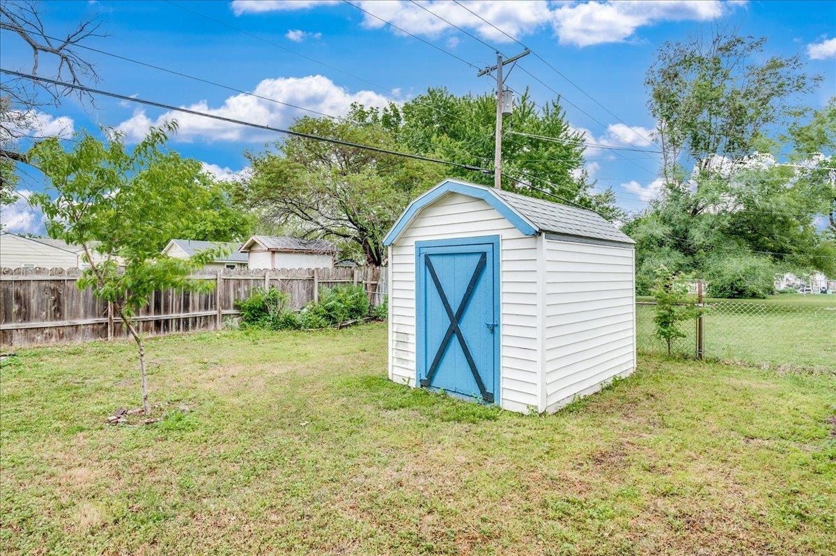 424 N Meridian Ave, Valley Center, Kansas image 21