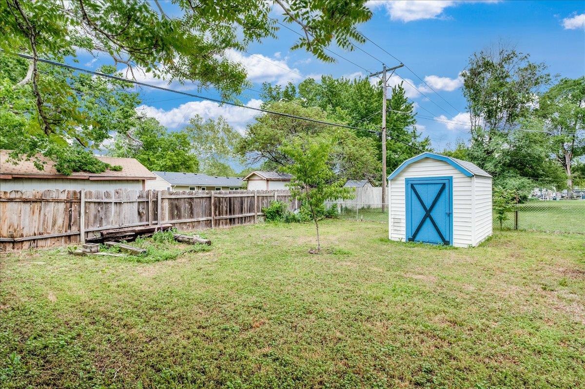 424 N Meridian Ave, Valley Center, Kansas image 24