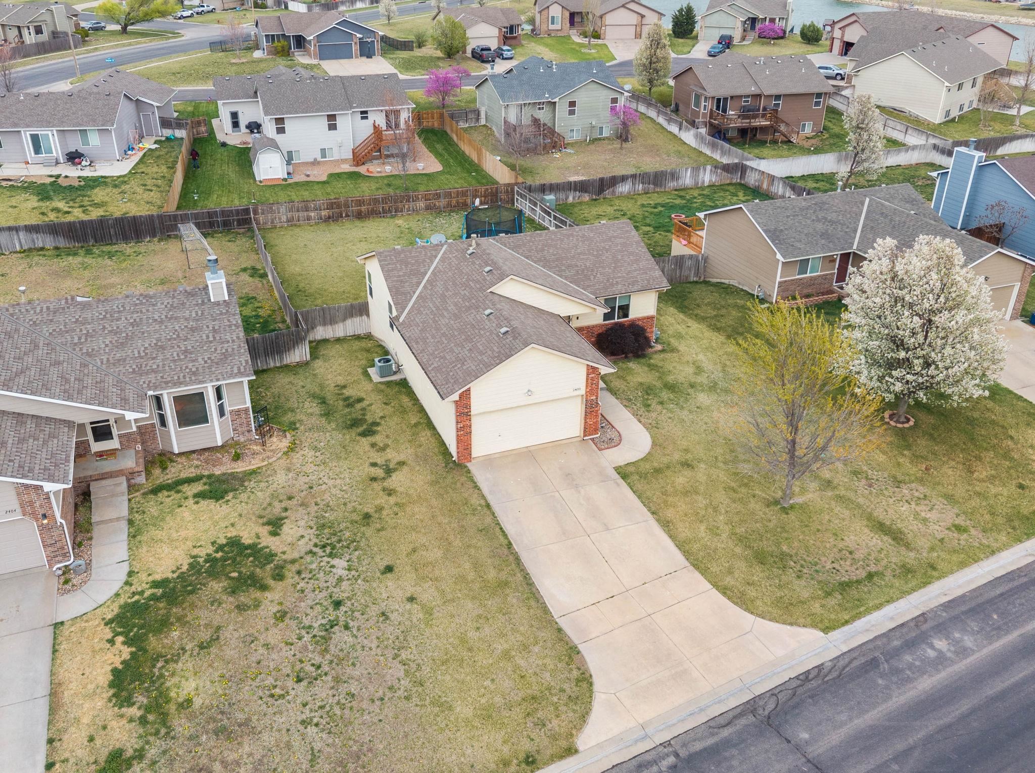 2408 E Casey Dr, Goddard, Kansas image 3