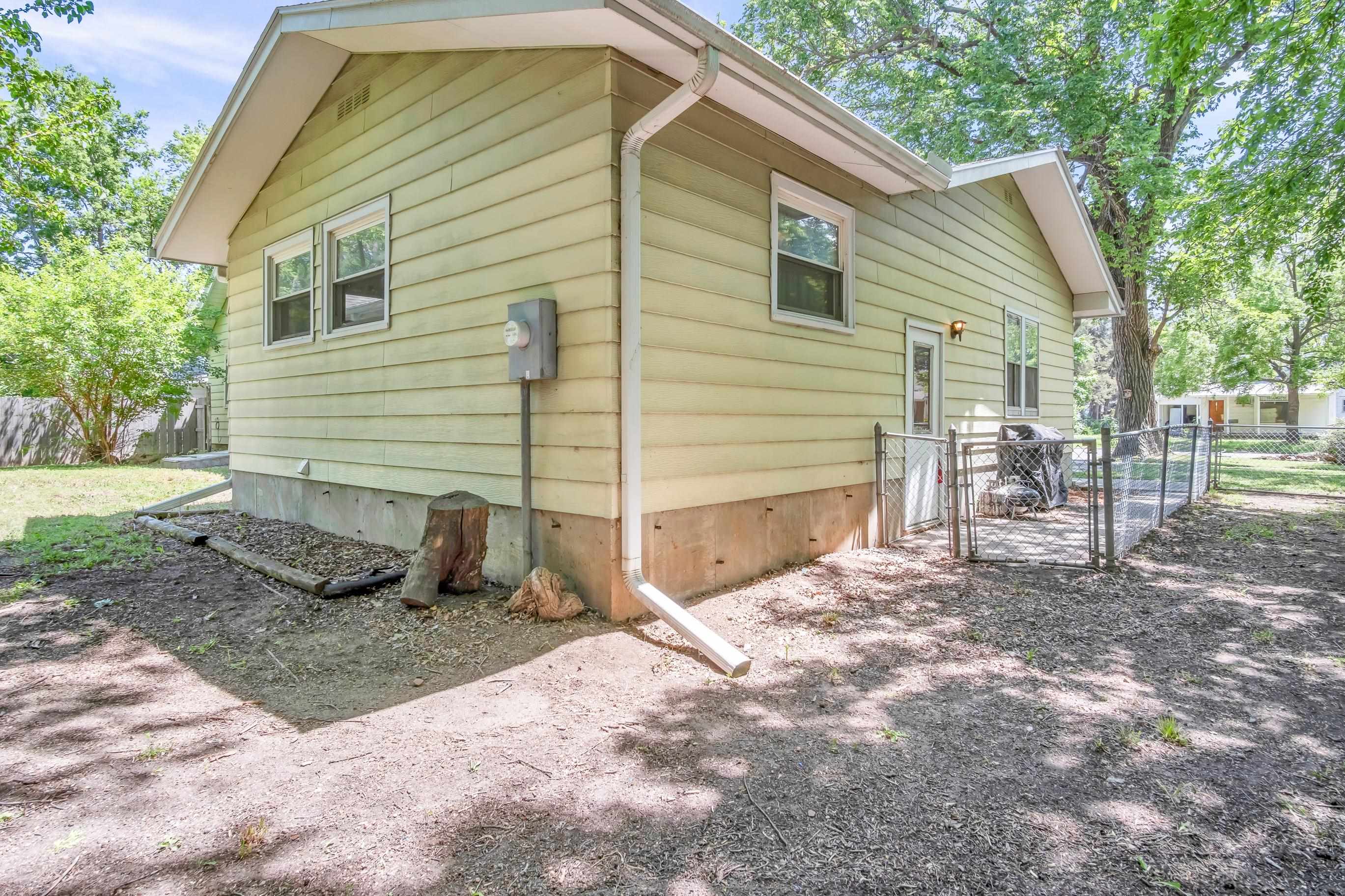512 E 7th St, Newton, Kansas image 29