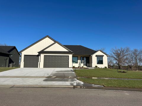 Apartment For Sale - 4462 N Grey Meadows<br/> Maize, KS 67101