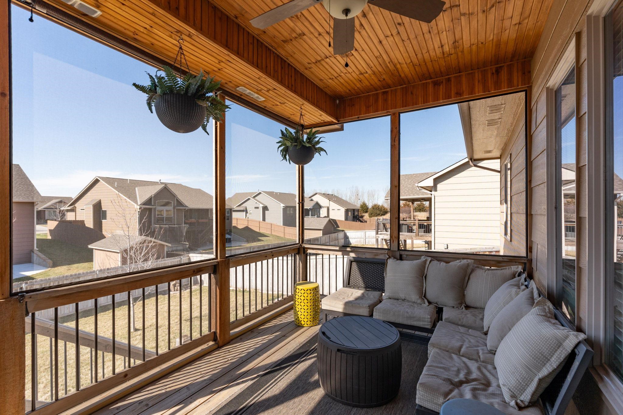 Wichita, Kansas 67205, United States, 5 Bedrooms Bedrooms, ,3 BathroomsBathrooms,Residential,Pending,62919