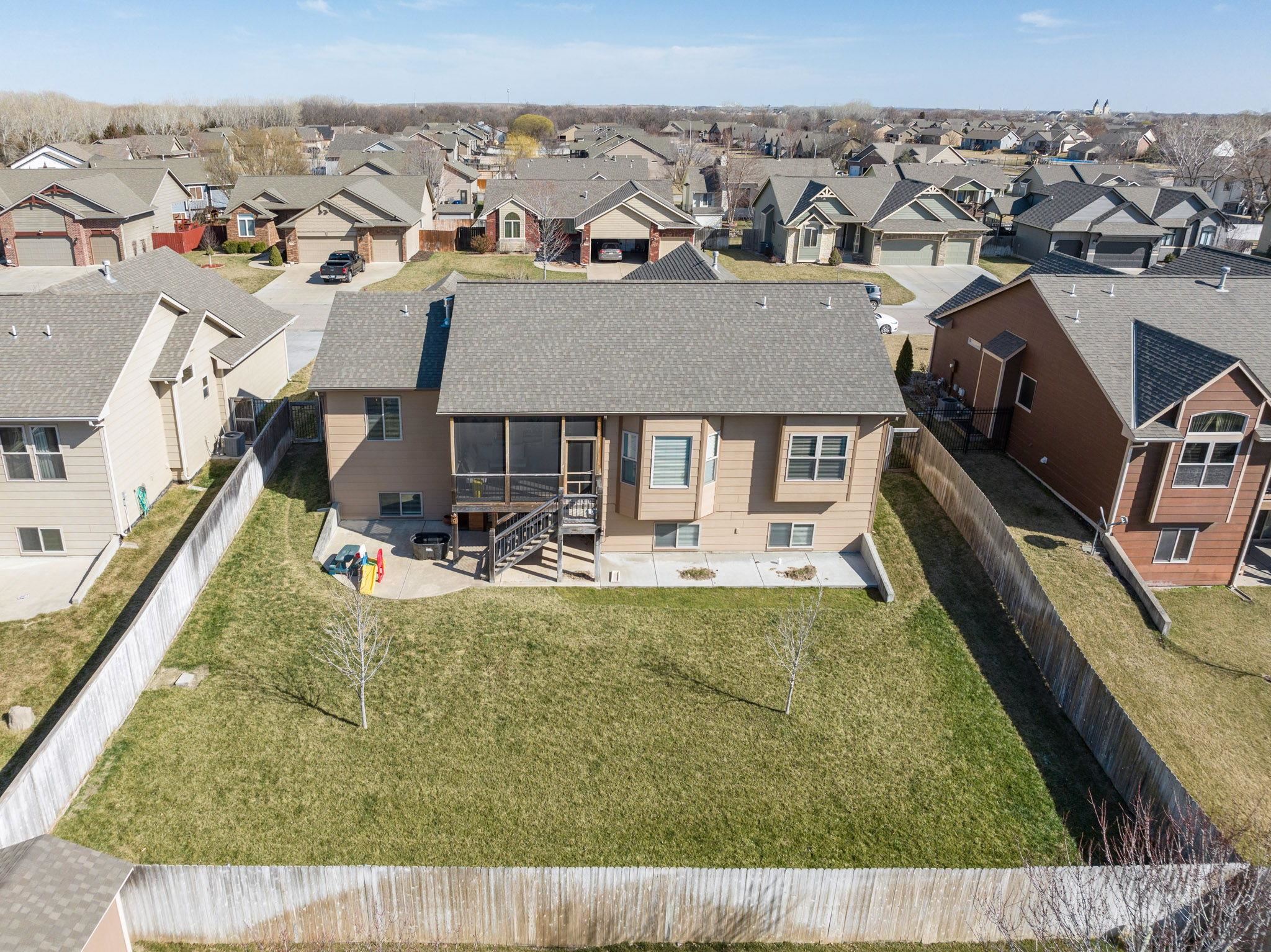 Wichita, Kansas 67205, United States, 5 Bedrooms Bedrooms, ,3 BathroomsBathrooms,Residential,Pending,62919