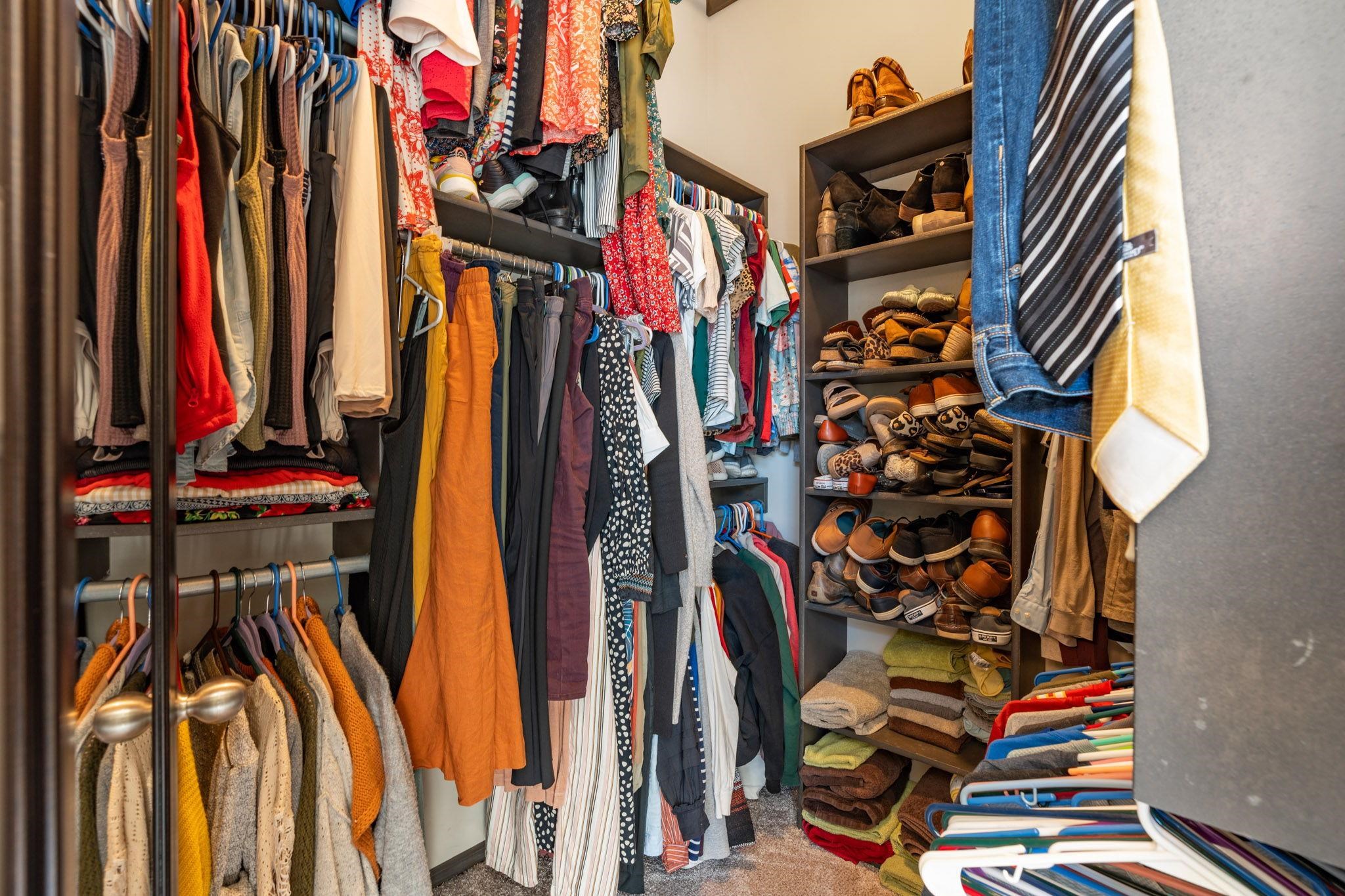 Wichita, Kansas 67205, United States, 5 Bedrooms Bedrooms, ,3 BathroomsBathrooms,Residential,Pending,62919