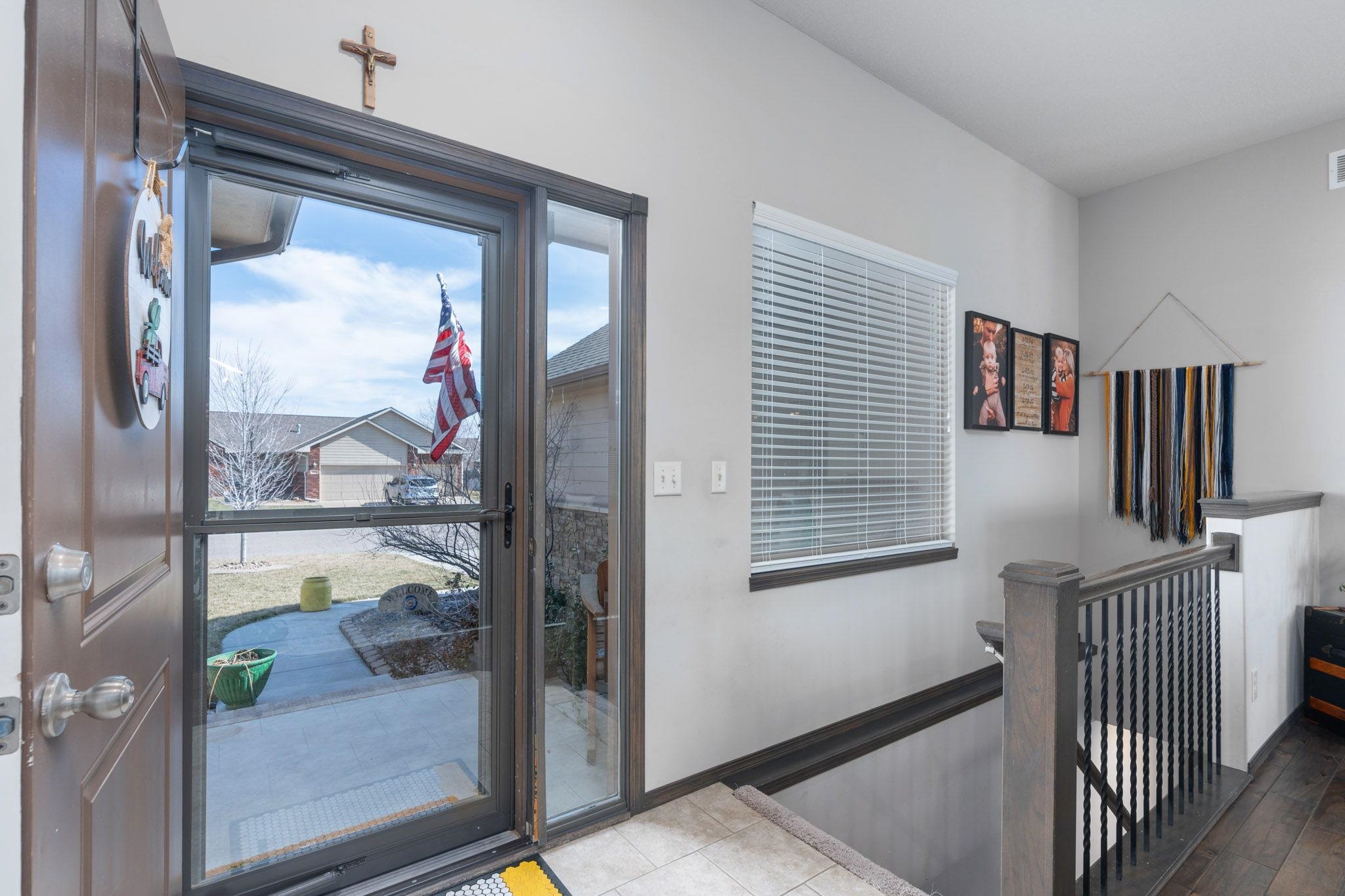 Wichita, Kansas 67205, United States, 5 Bedrooms Bedrooms, ,3 BathroomsBathrooms,Residential,Pending,62919