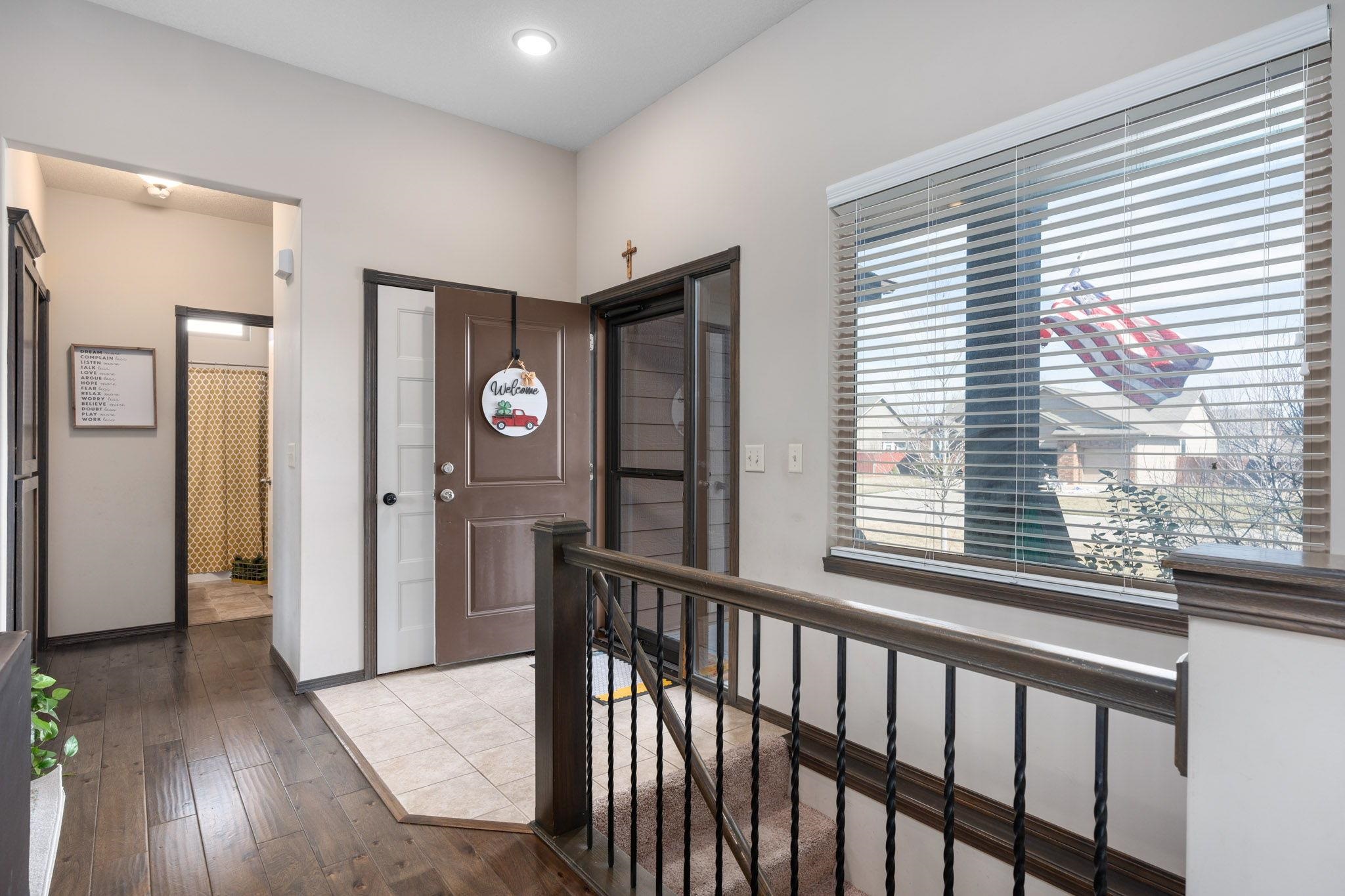 Wichita, Kansas 67205, United States, 5 Bedrooms Bedrooms, ,3 BathroomsBathrooms,Residential,Pending,62919