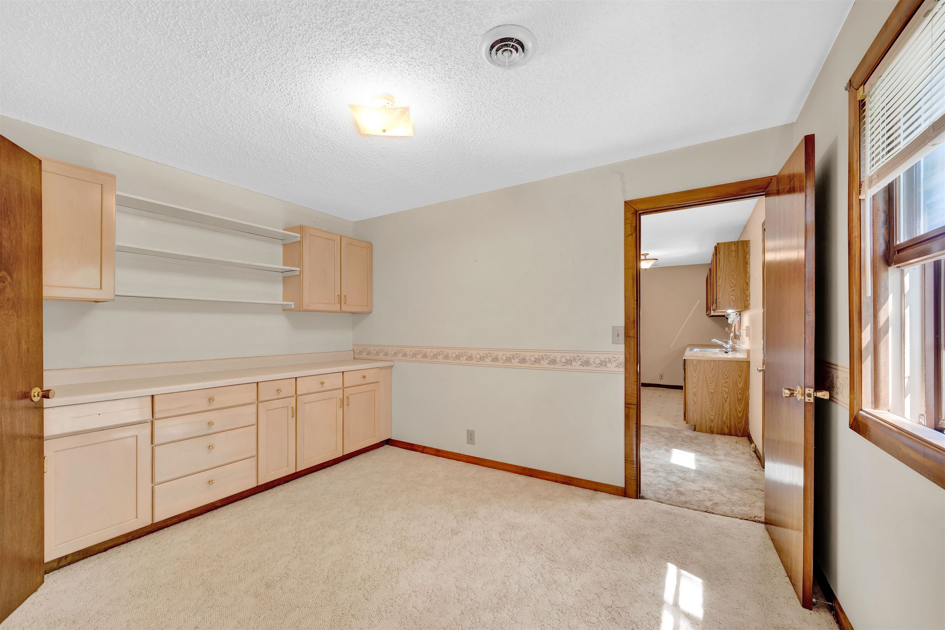 1011 N Park St, Wellington, Kansas image 13