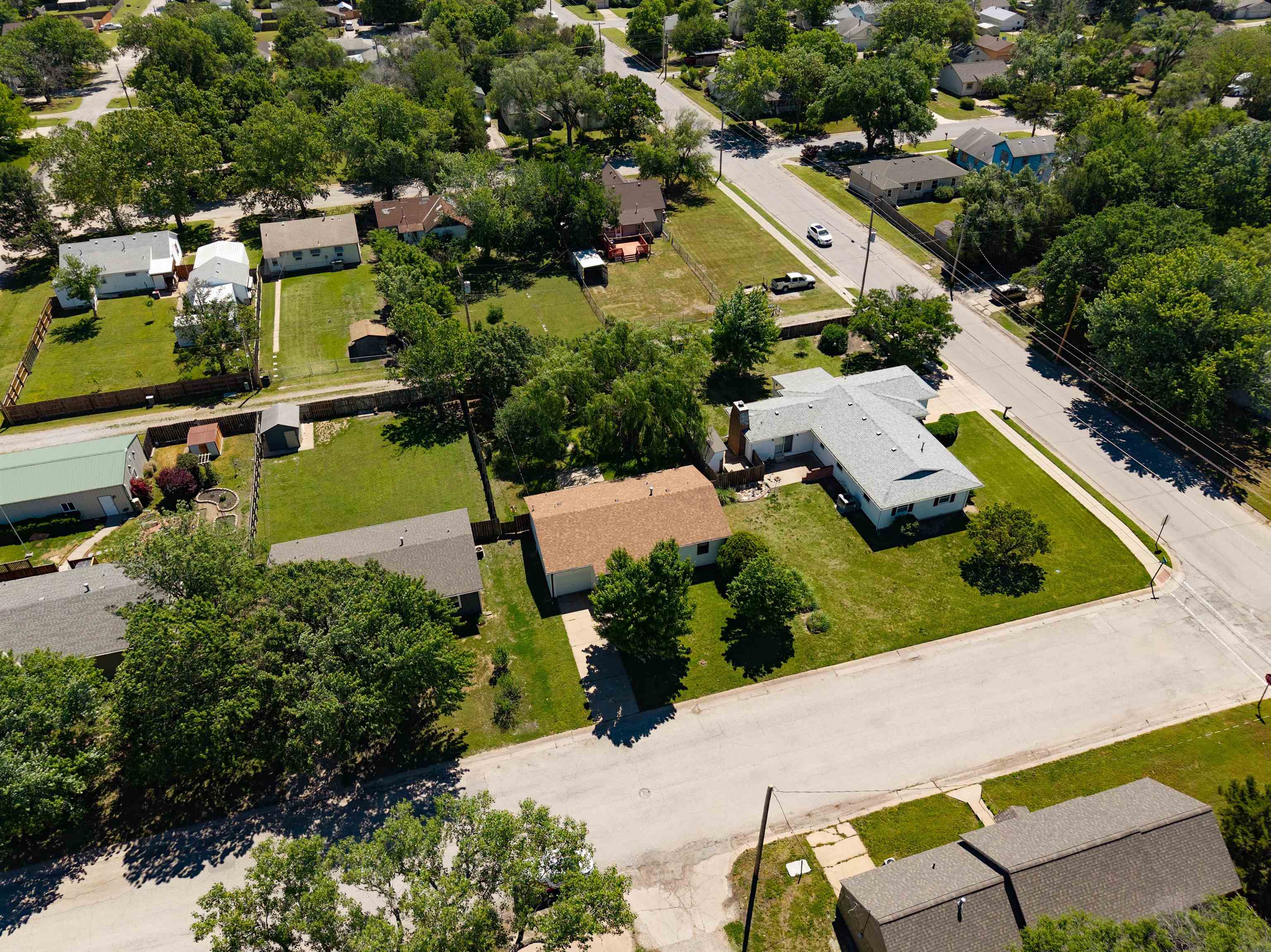 1011 N Park St, Wellington, Kansas image 26