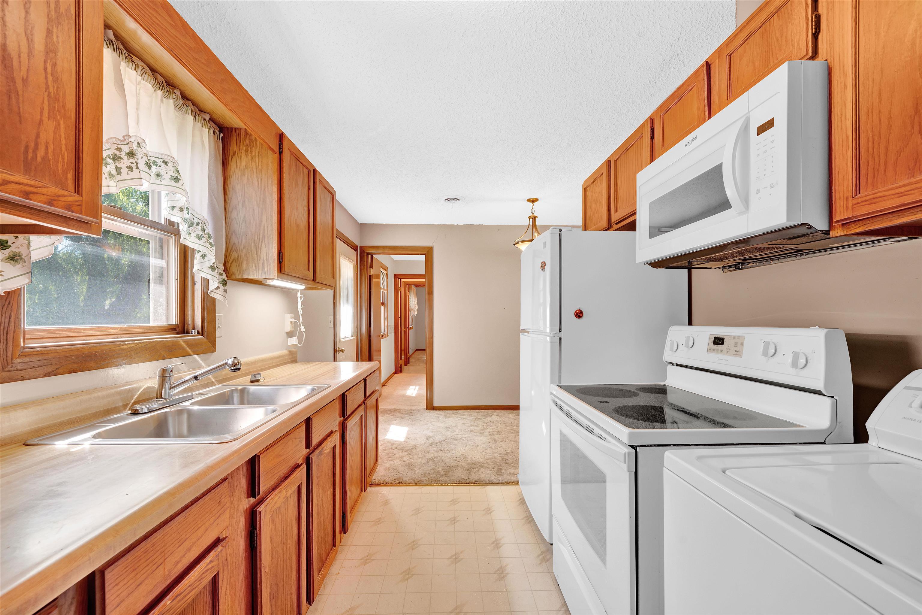 1011 N Park St, Wellington, Kansas image 11