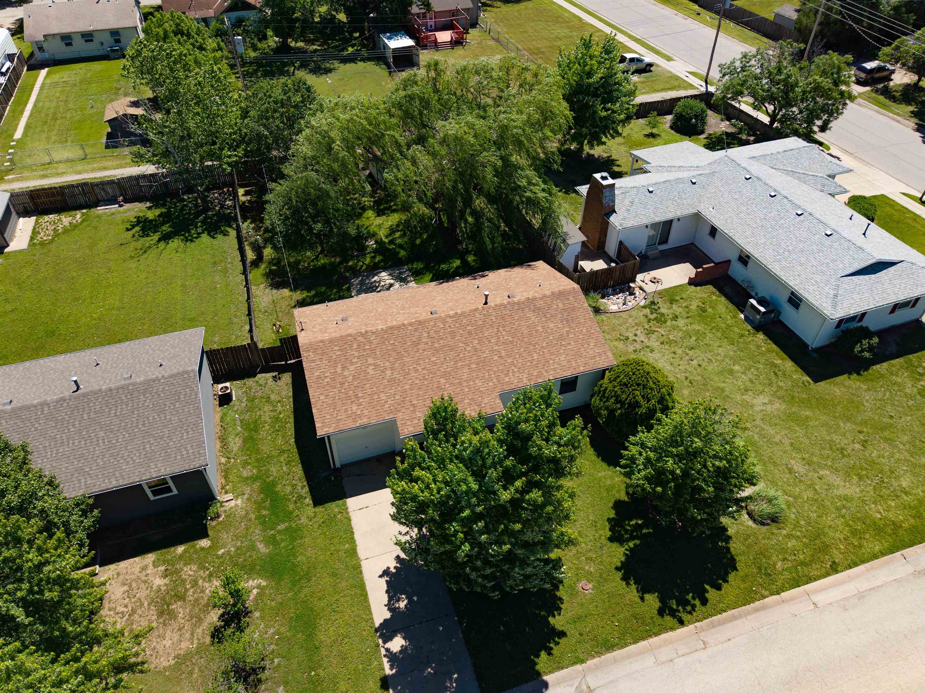 1011 N Park St, Wellington, Kansas image 2