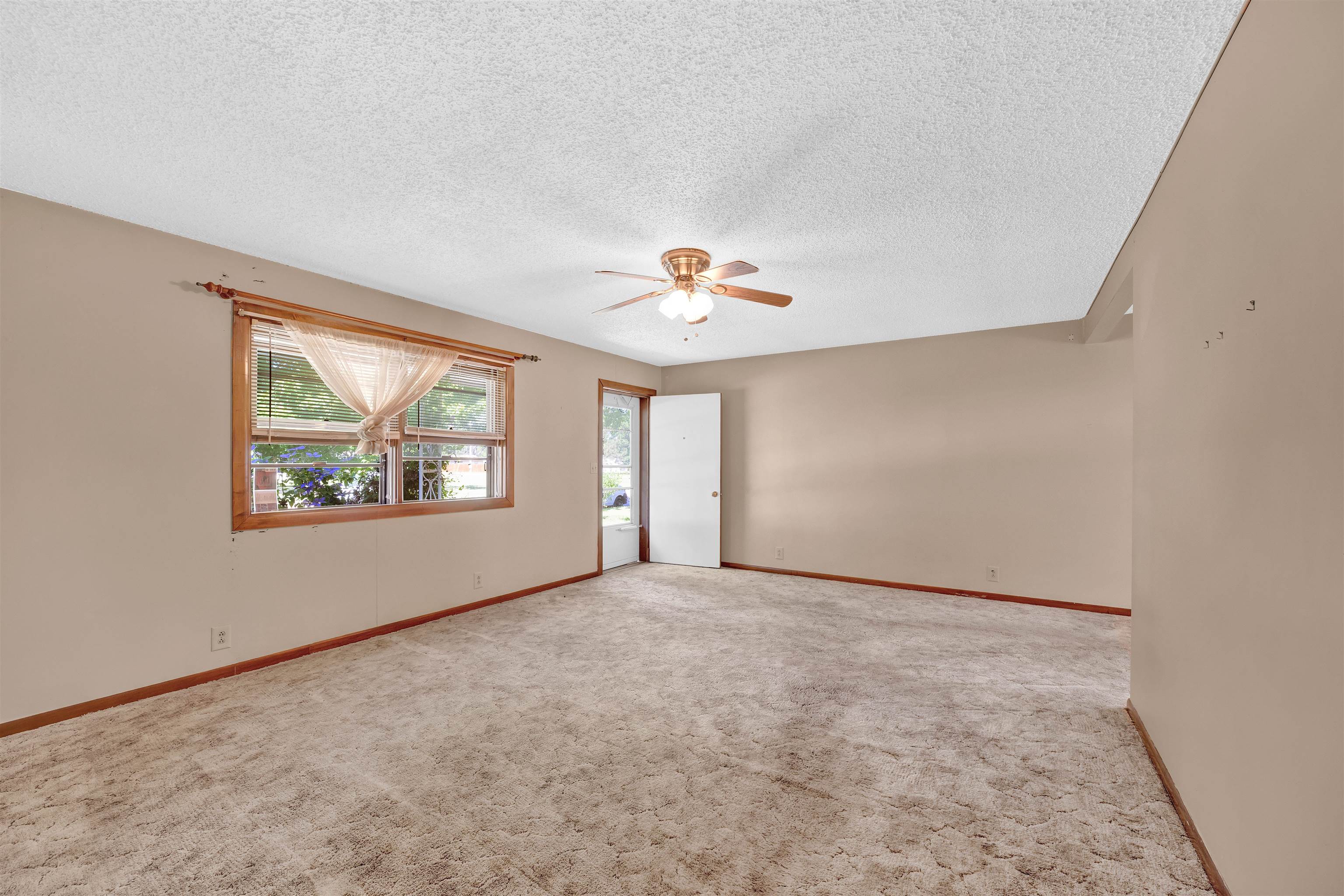 1011 N Park St, Wellington, Kansas image 7