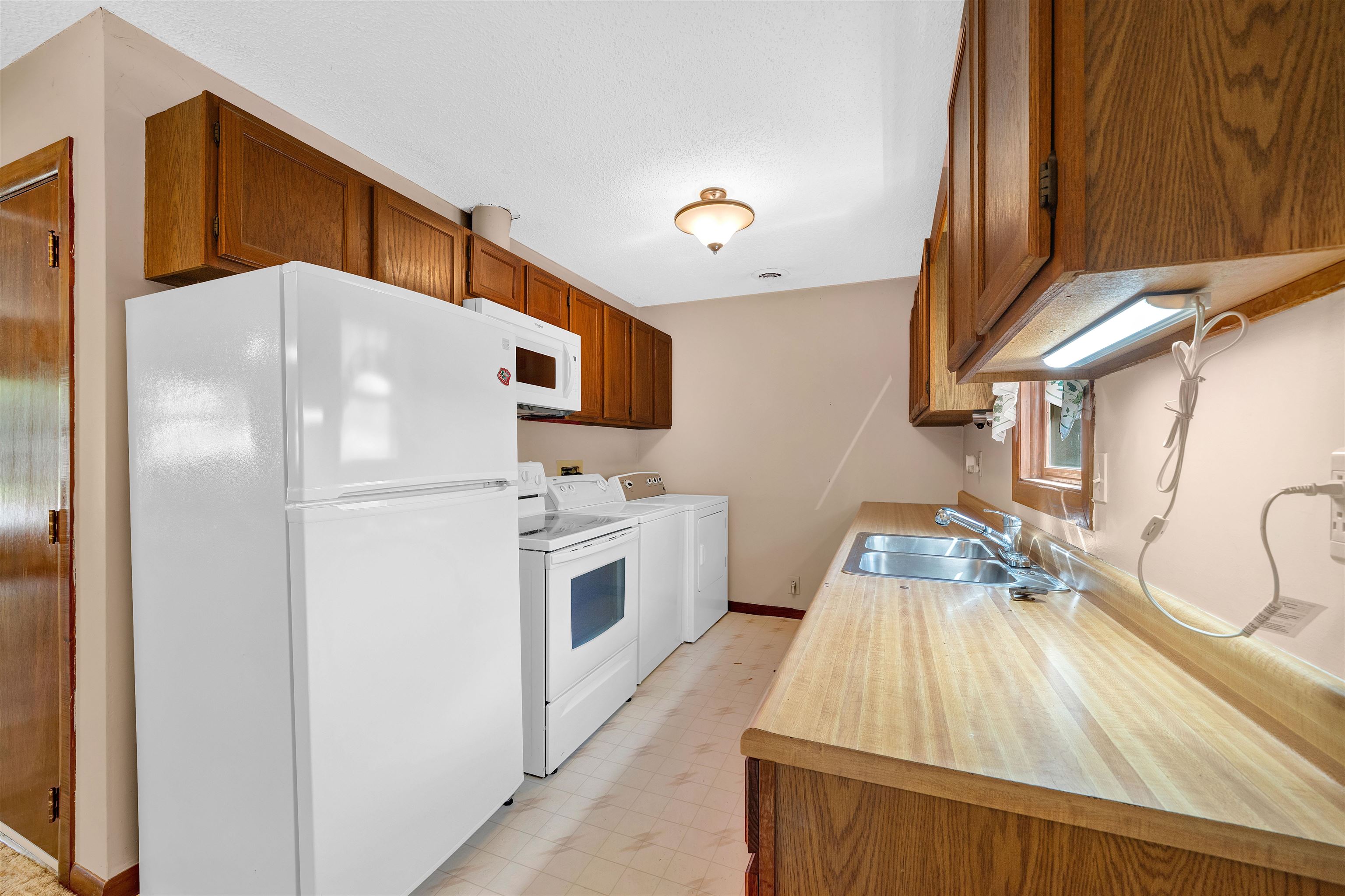 1011 N Park St, Wellington, Kansas image 9