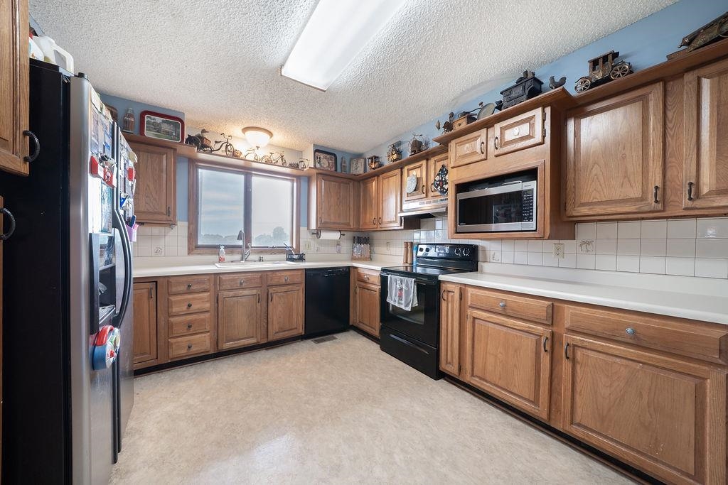 1611 E 119th St, Mulvane, Kansas image 11