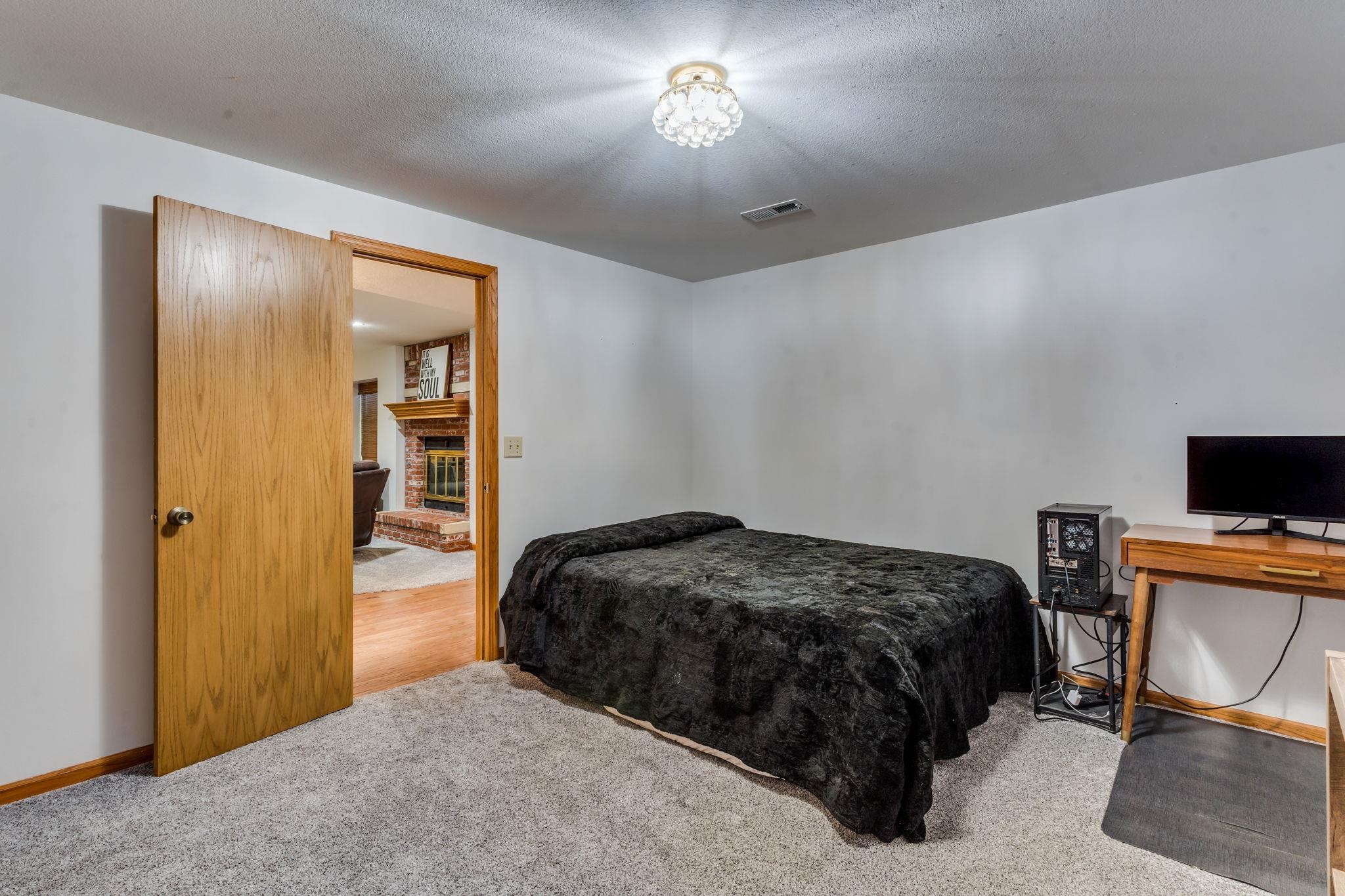 337 N Bentwood Dr, Rose Hill, Kansas image 26
