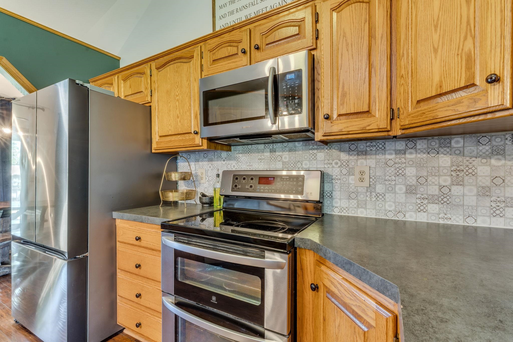 337 N Bentwood Dr, Rose Hill, Kansas image 9
