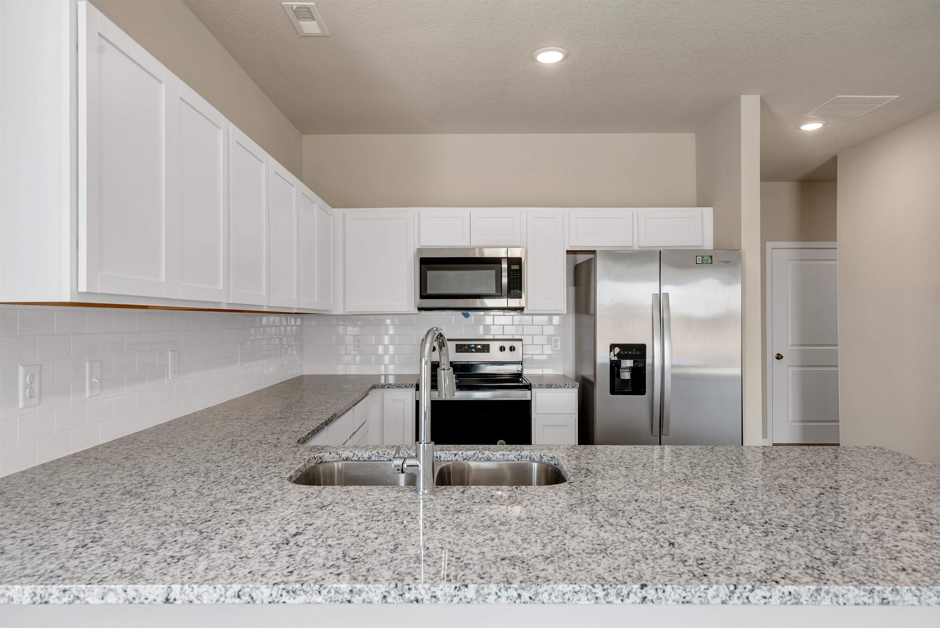 2860 S Maize Ct, Wichita, Kansas image 16
