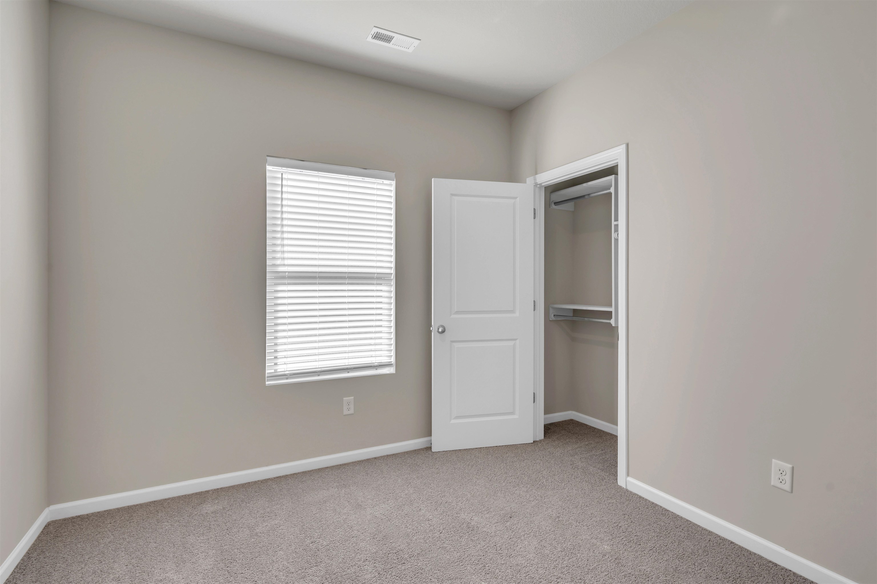 2860 S Maize Ct, Wichita, Kansas image 9