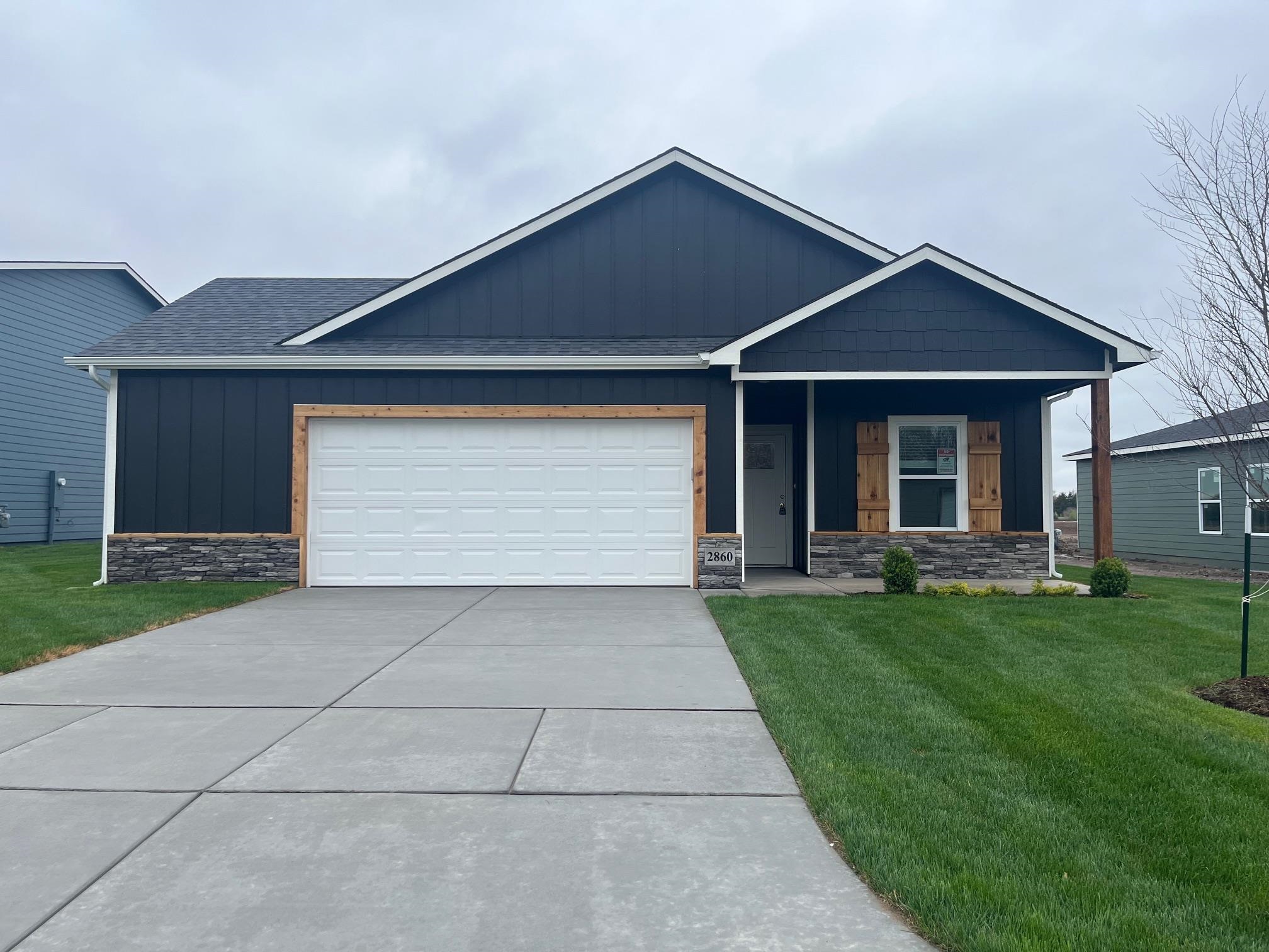 2860 S Maize Ct, Wichita, Kansas image 1