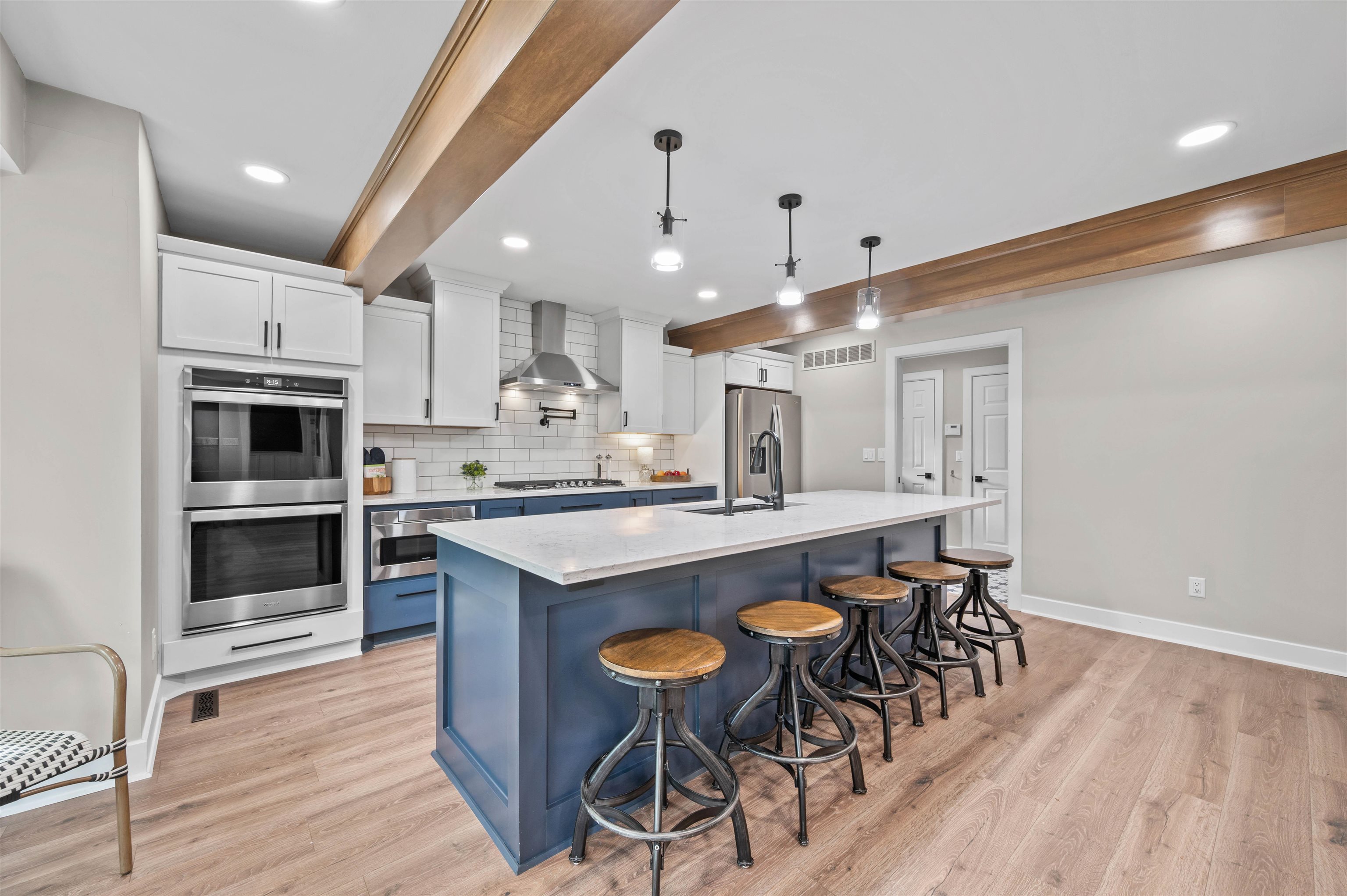 8601 E Brentmoor Ln, Wichita, Kansas image 9