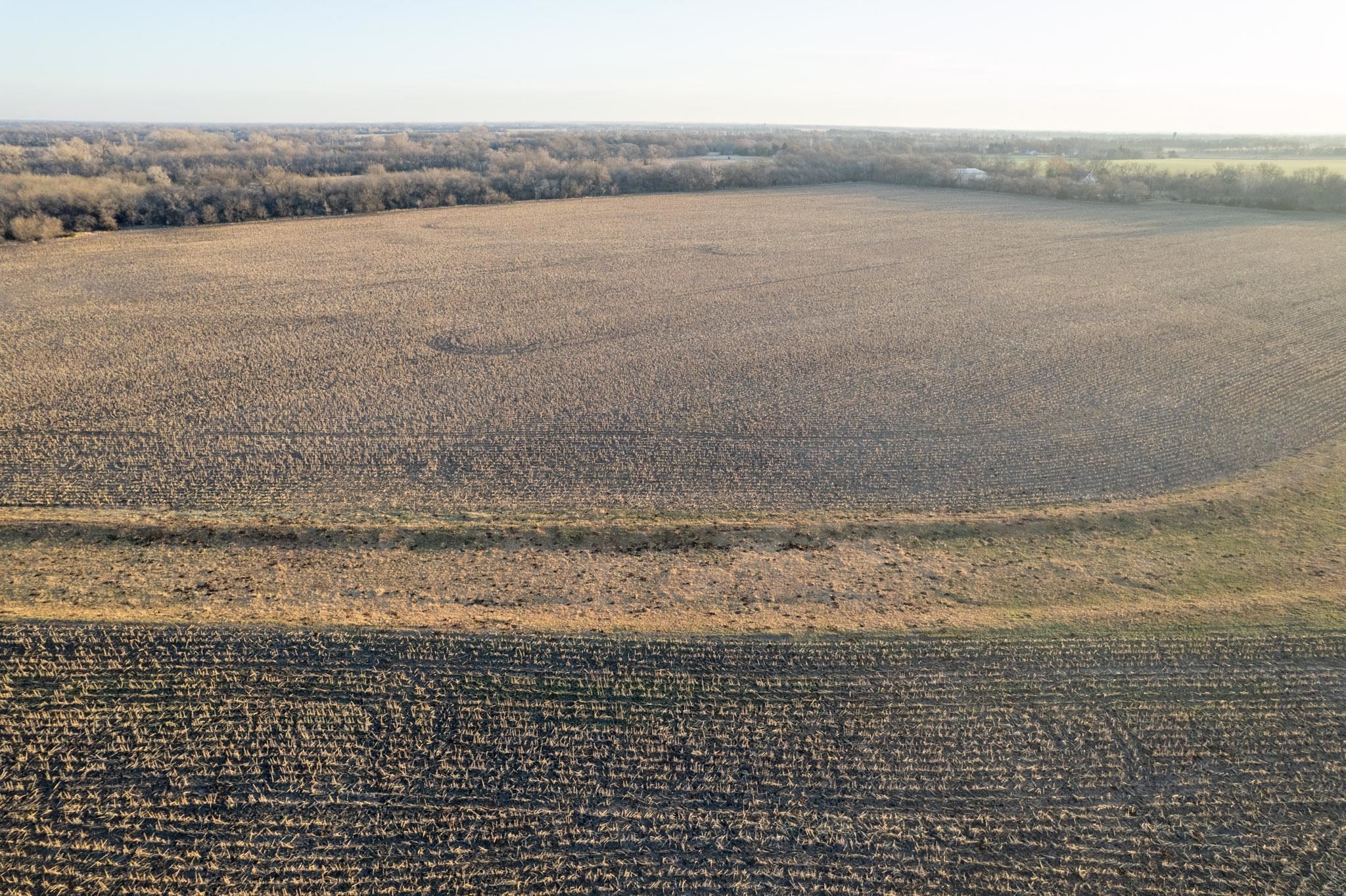 0000 N Hoover Rd, Halstead, Kansas image 28