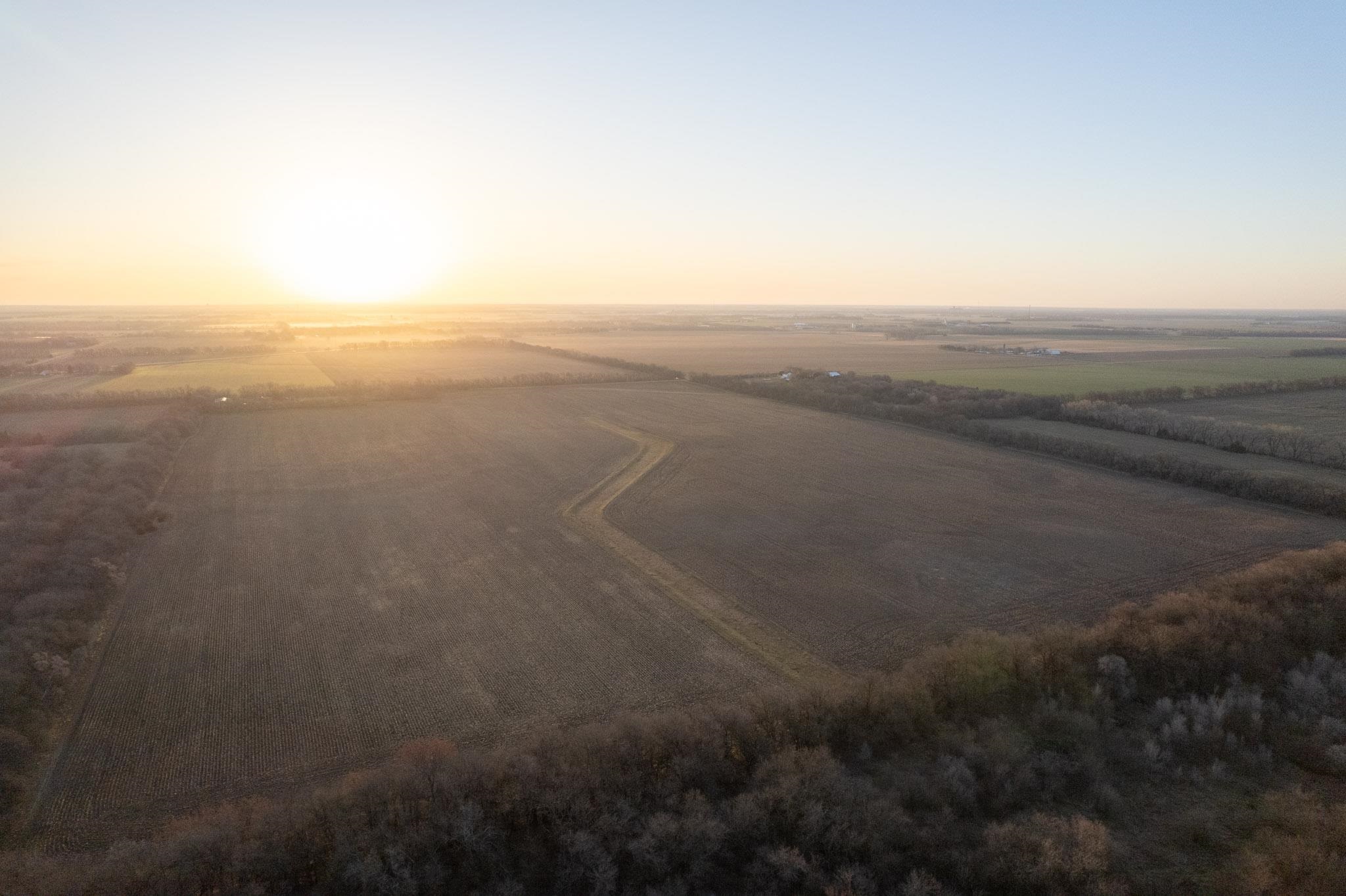 0000 N Hoover Rd, Halstead, Kansas image 2
