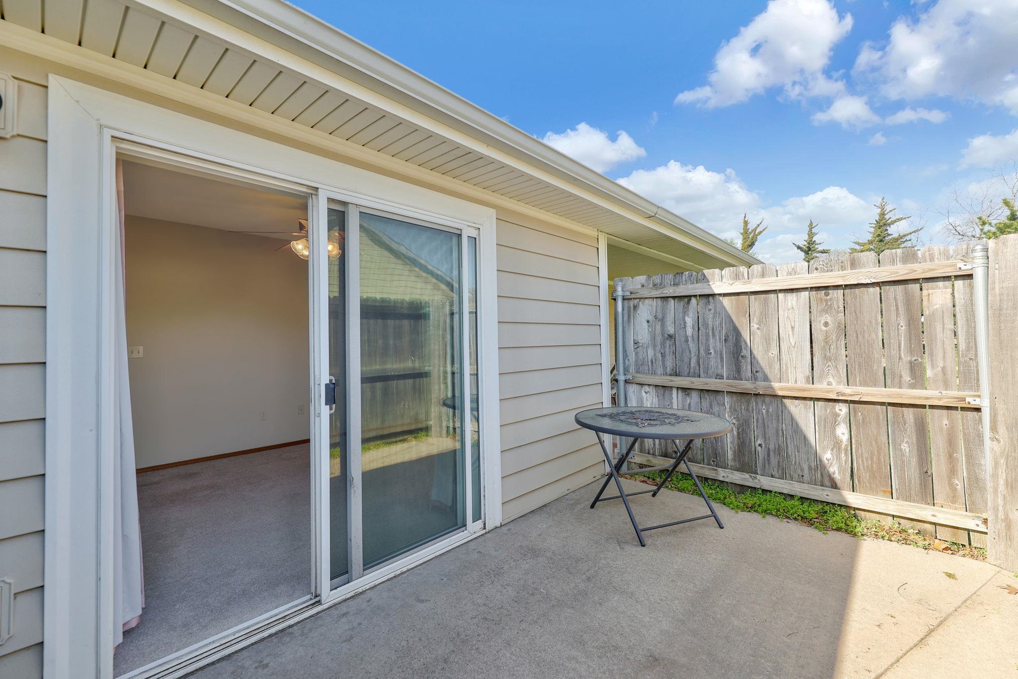 8900 W University St, Wichita, Kansas image 24