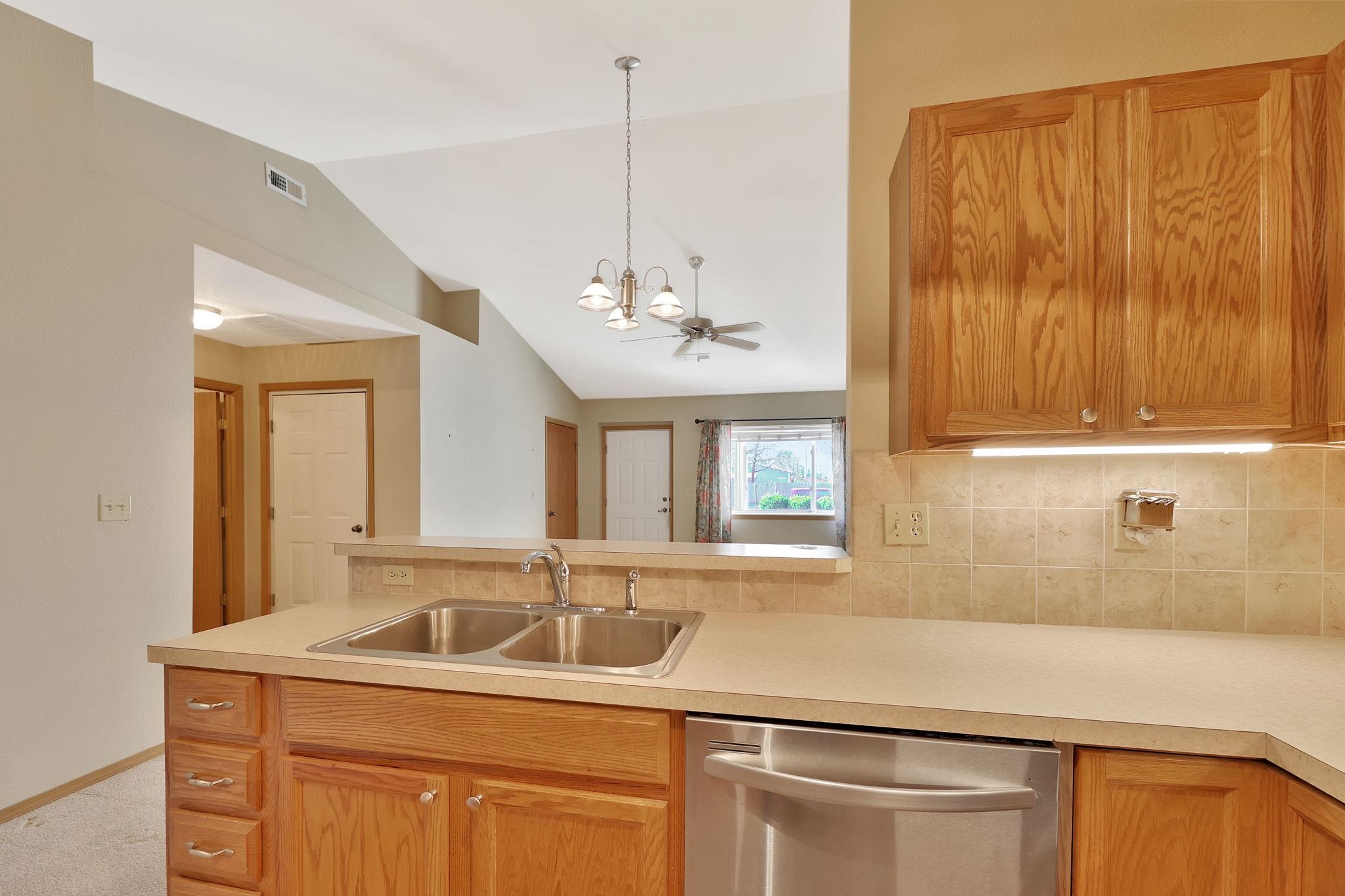 8900 W University St, Wichita, Kansas image 14