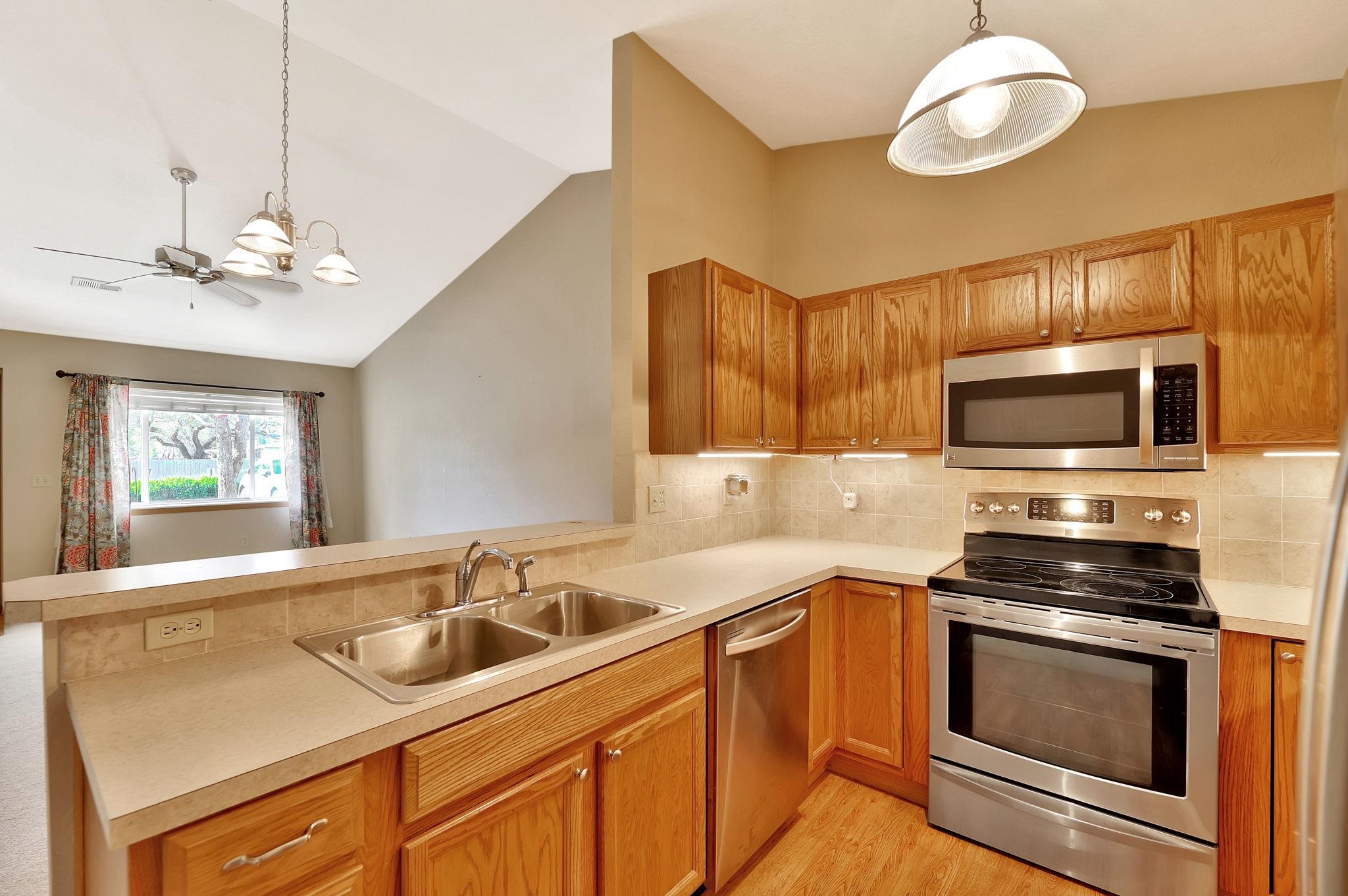 8900 W University St, Wichita, Kansas image 13