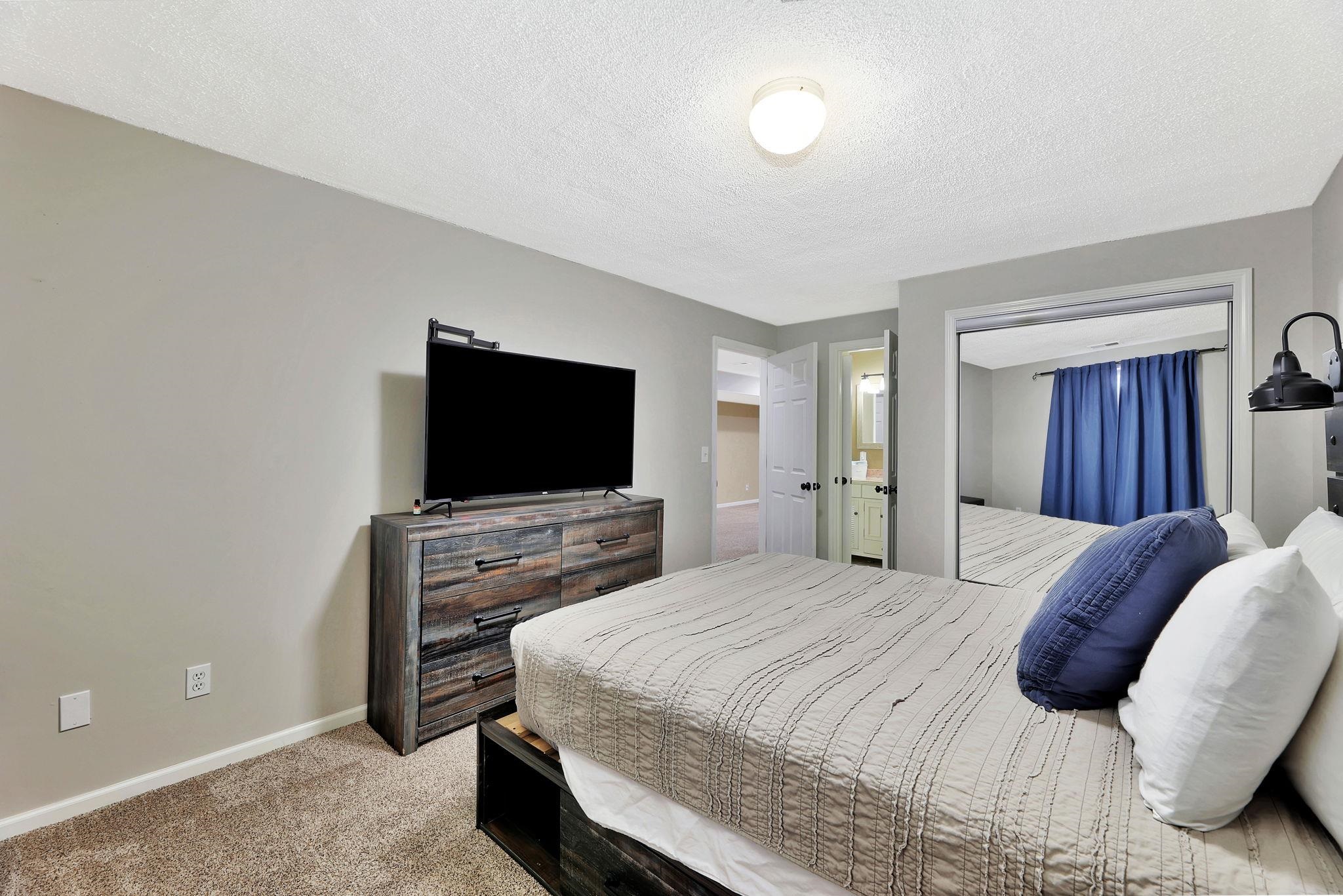 2412 E Ventnor St, Park City, Virginia image 29