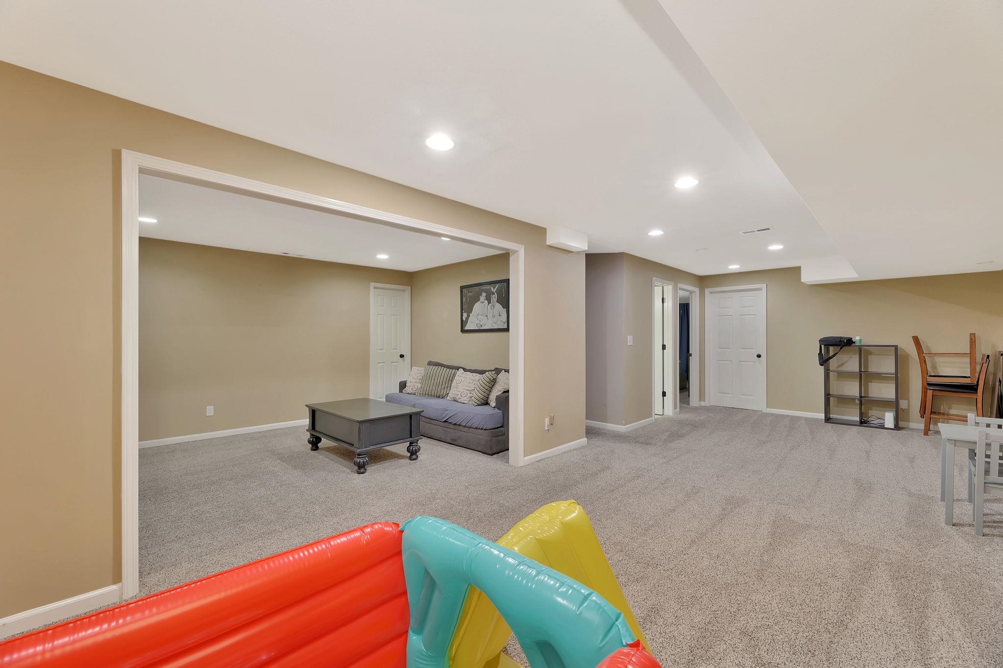 2412 E Ventnor St, Park City, Virginia image 24