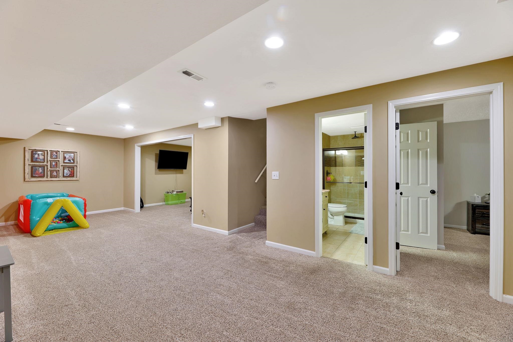2412 E Ventnor St, Park City, Virginia image 25