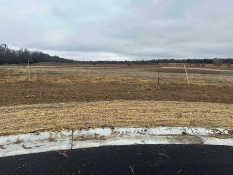Homes For Sale - 721 W Goldfinch Ct<br/> Butler County, Andover, KS 67002