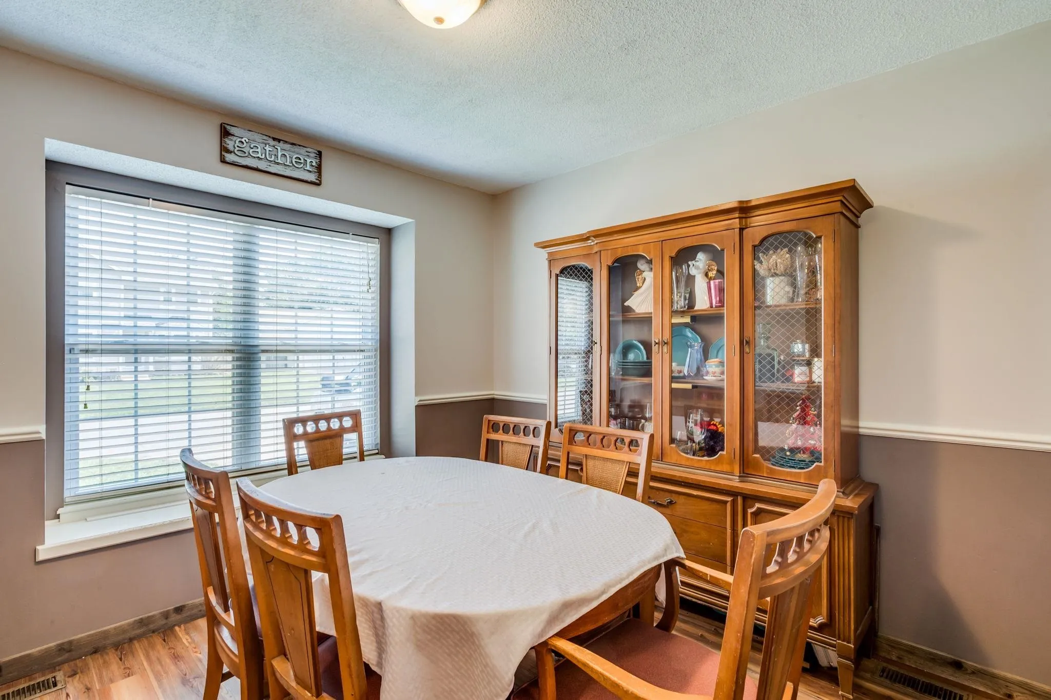 Derby, Kansas 67037, United States, 3 Bedrooms Bedrooms, ,3 BathroomsBathrooms,Residential,Pending,155126