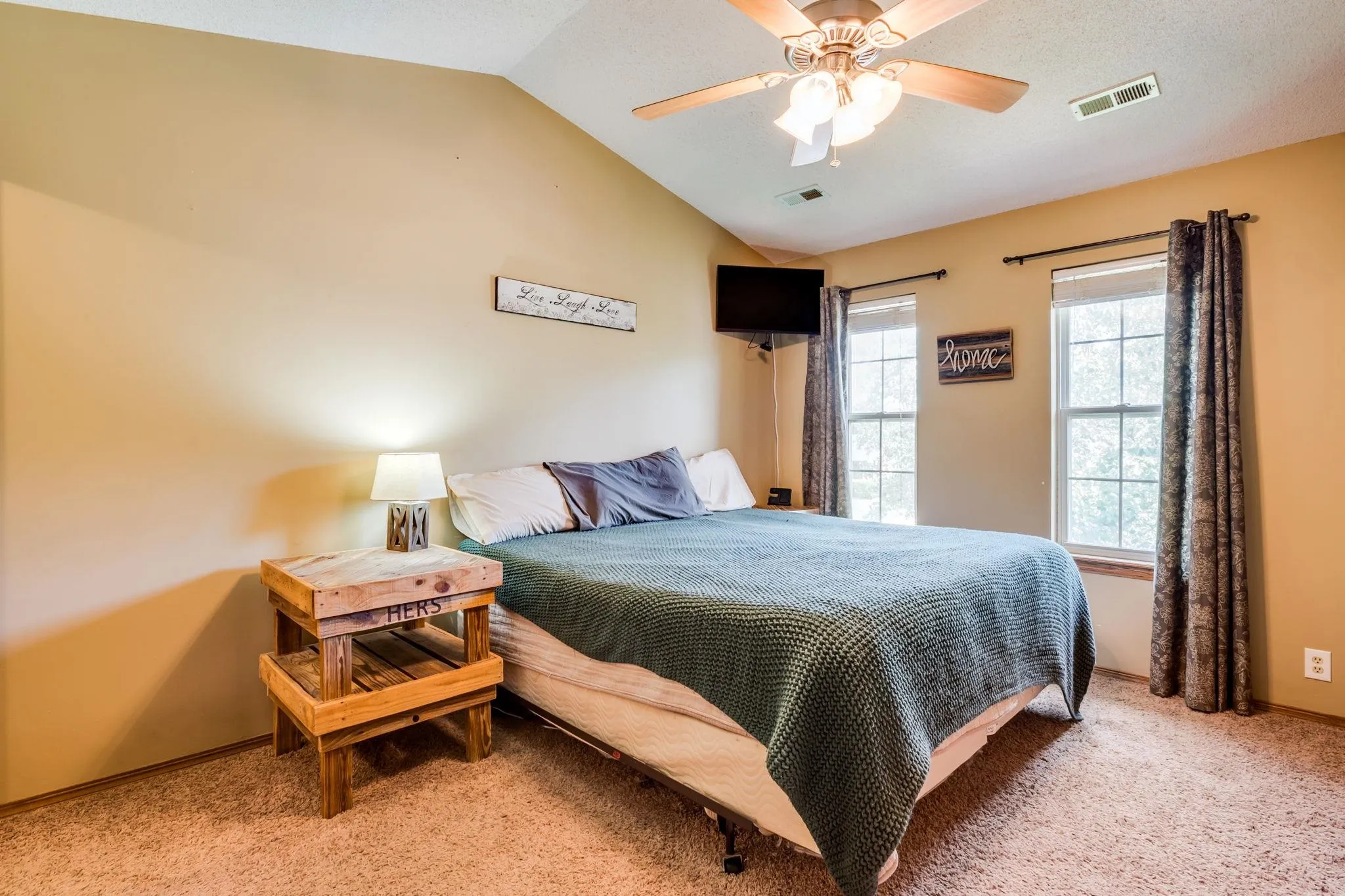 Derby, Kansas 67037, United States, 3 Bedrooms Bedrooms, ,3 BathroomsBathrooms,Residential,Pending,155126