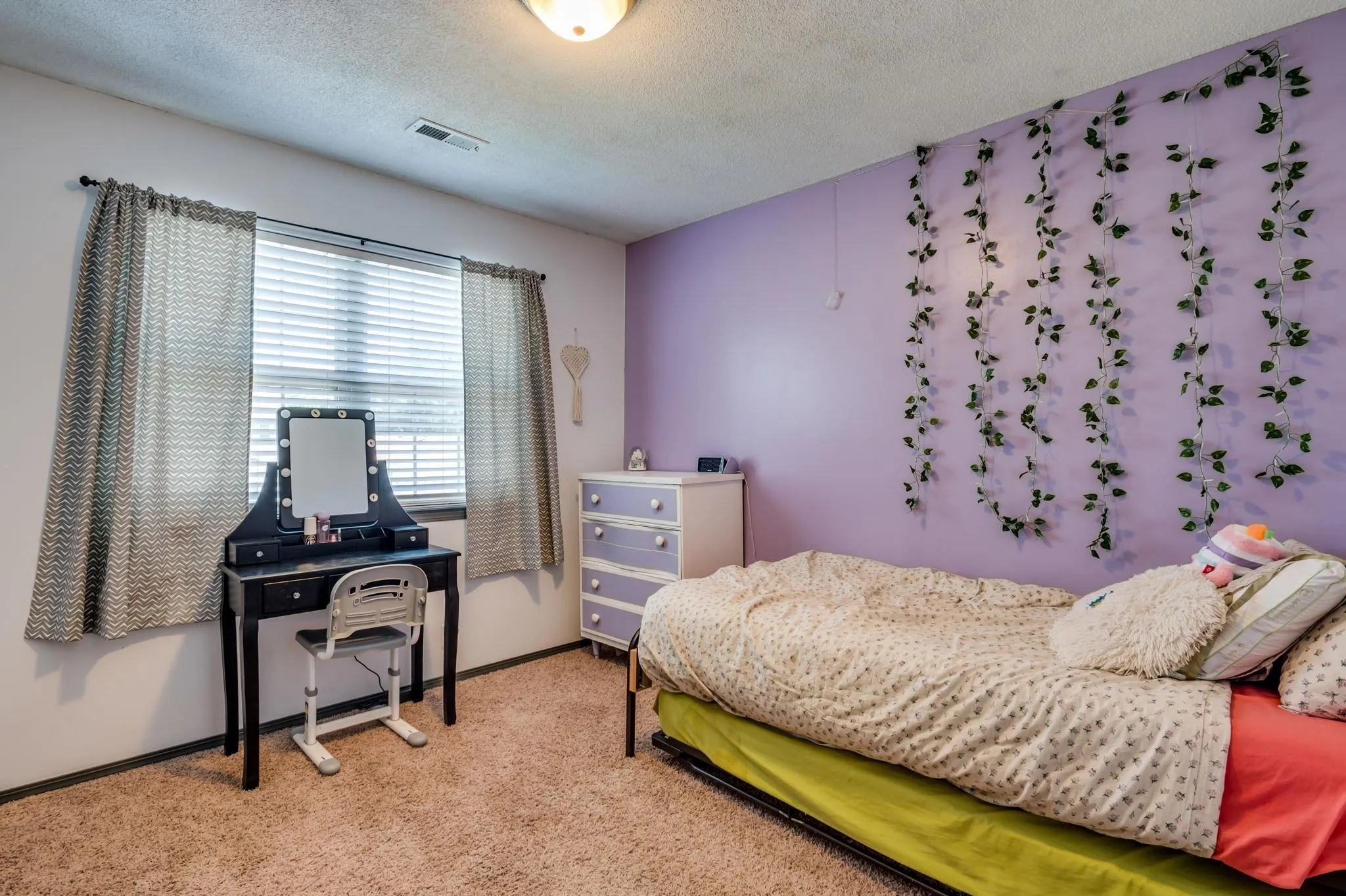 Derby, Kansas 67037, United States, 3 Bedrooms Bedrooms, ,3 BathroomsBathrooms,Residential,Pending,155126