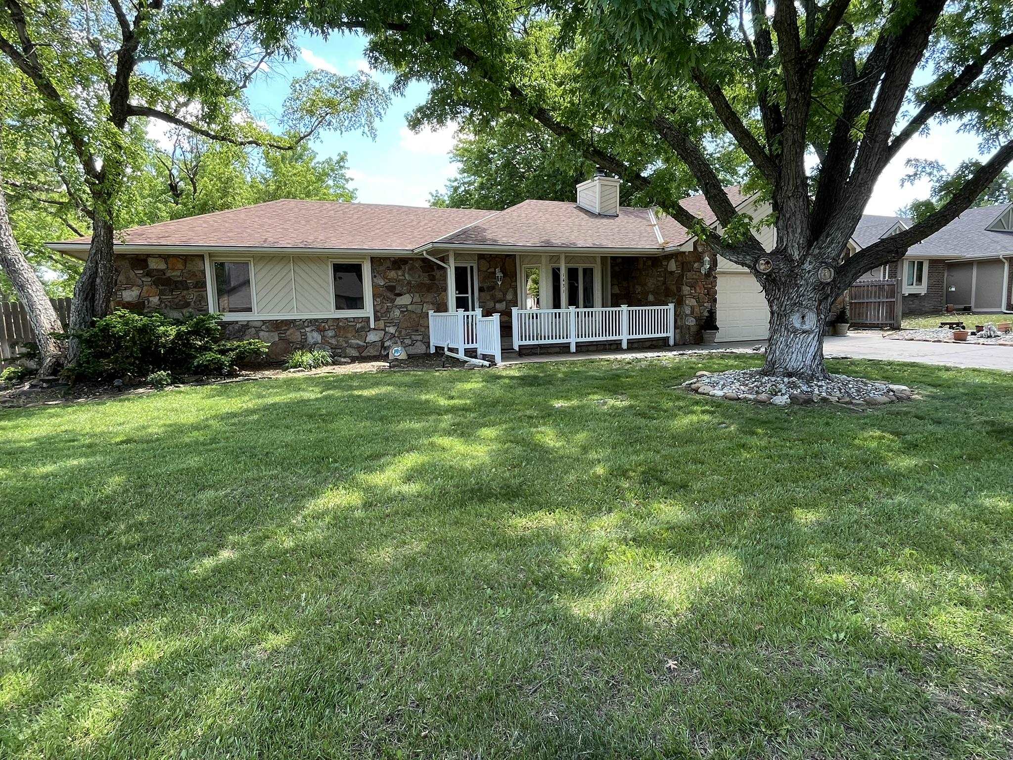 1431 E Cresthii Rd, Derby, Kansas image 1