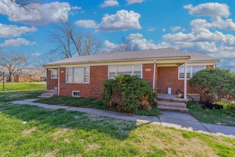 Multifamily For Sale - 6142 E Harry St<br/> Wichita, KS 67218