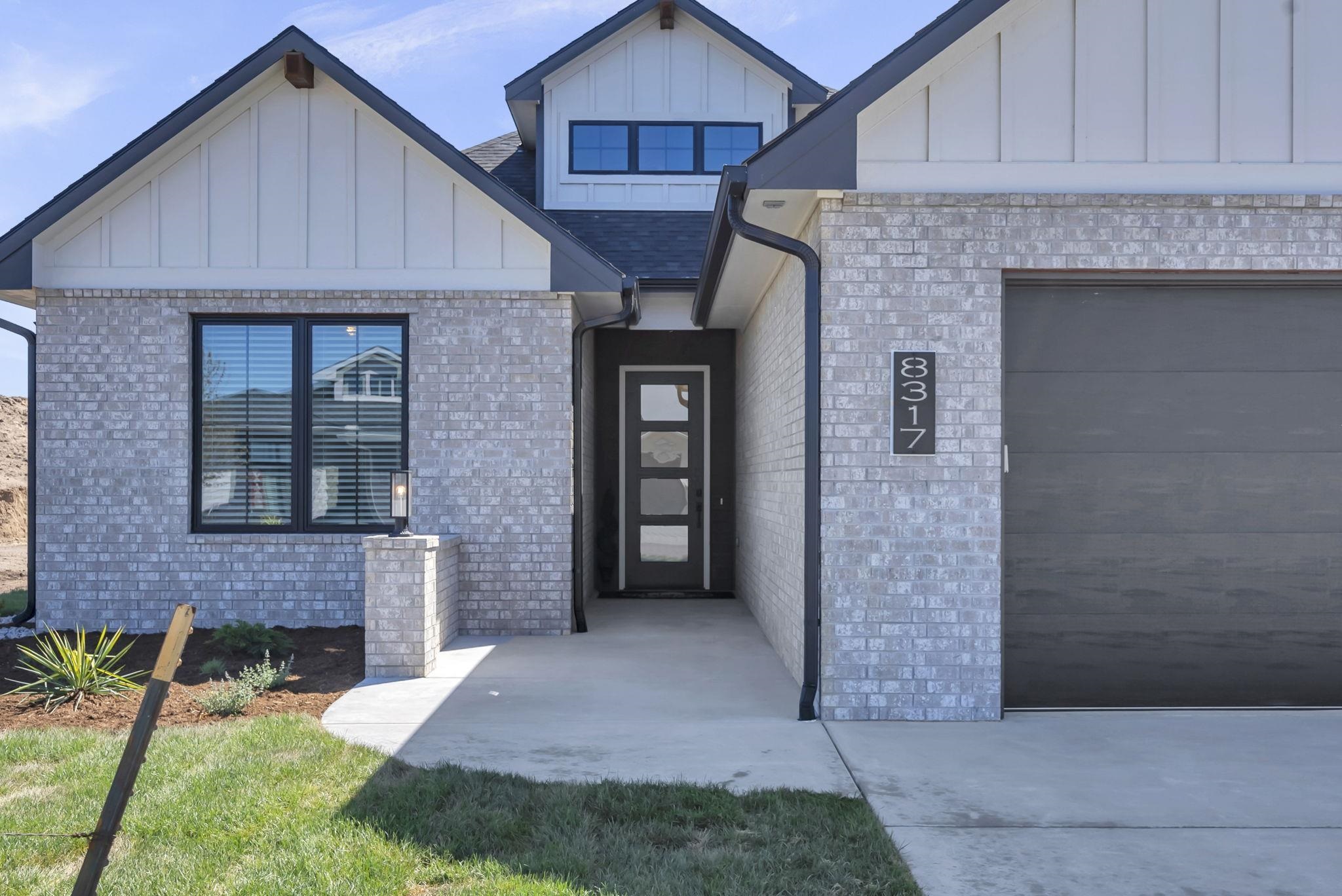 8317 W Waterway Ct, Maize, Kansas image 4