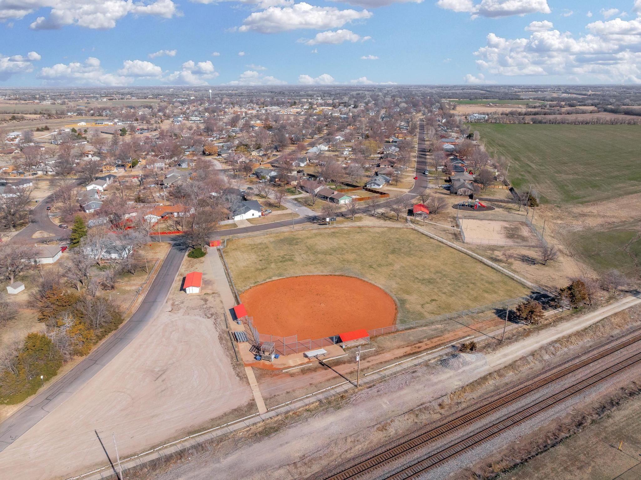 320 N Warren Ave, Rose Hill, Kansas image 24