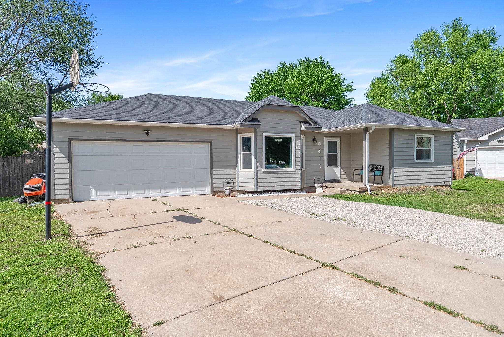 5411 S Gold Ct, Wichita, Kansas image 4