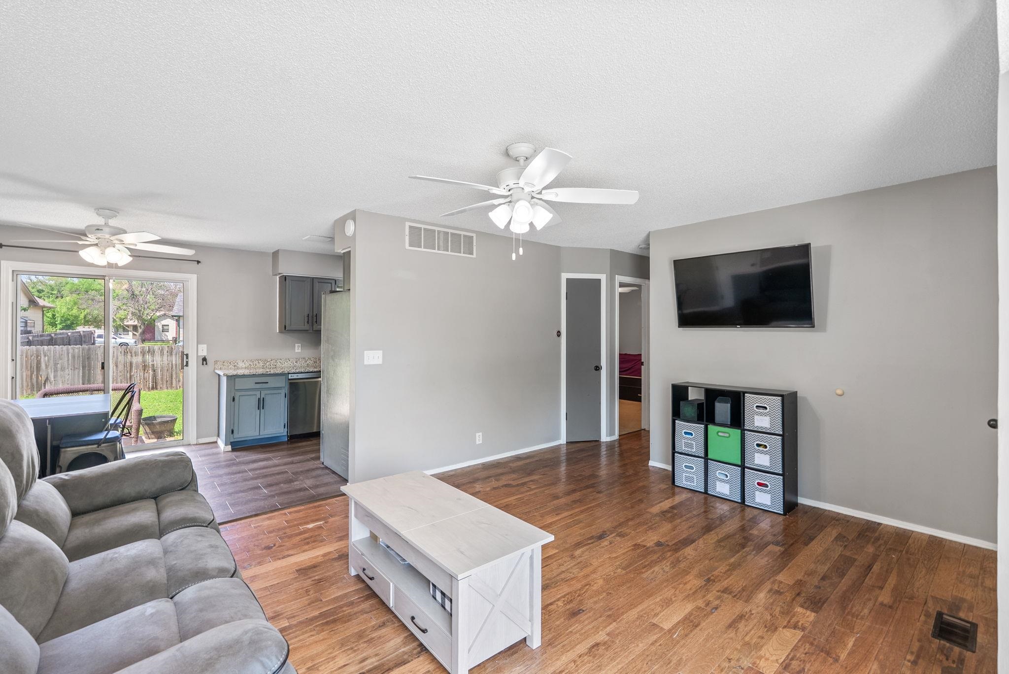 5411 S Gold Ct, Wichita, Kansas image 8