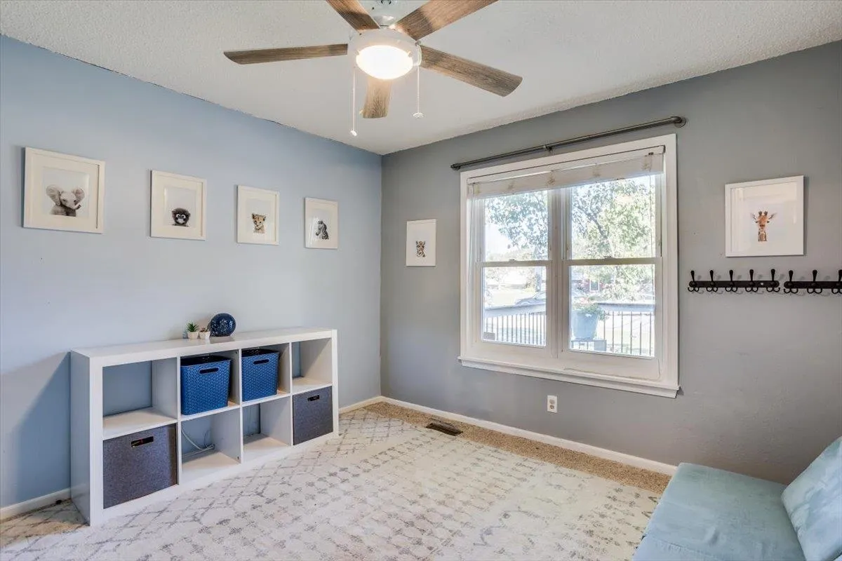 Wichita, Kansas 67226, United States, 3 Bedrooms Bedrooms, ,3 BathroomsBathrooms,Residential,Pending,45133