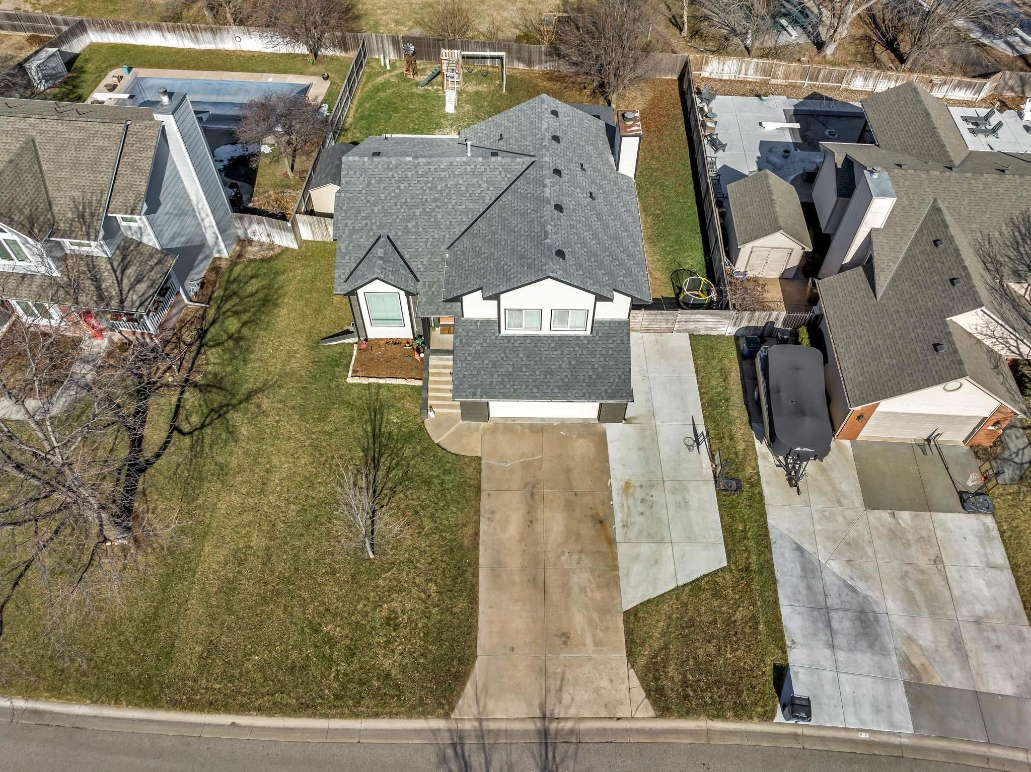 512 E Wahoo St, Derby, Kansas image 31