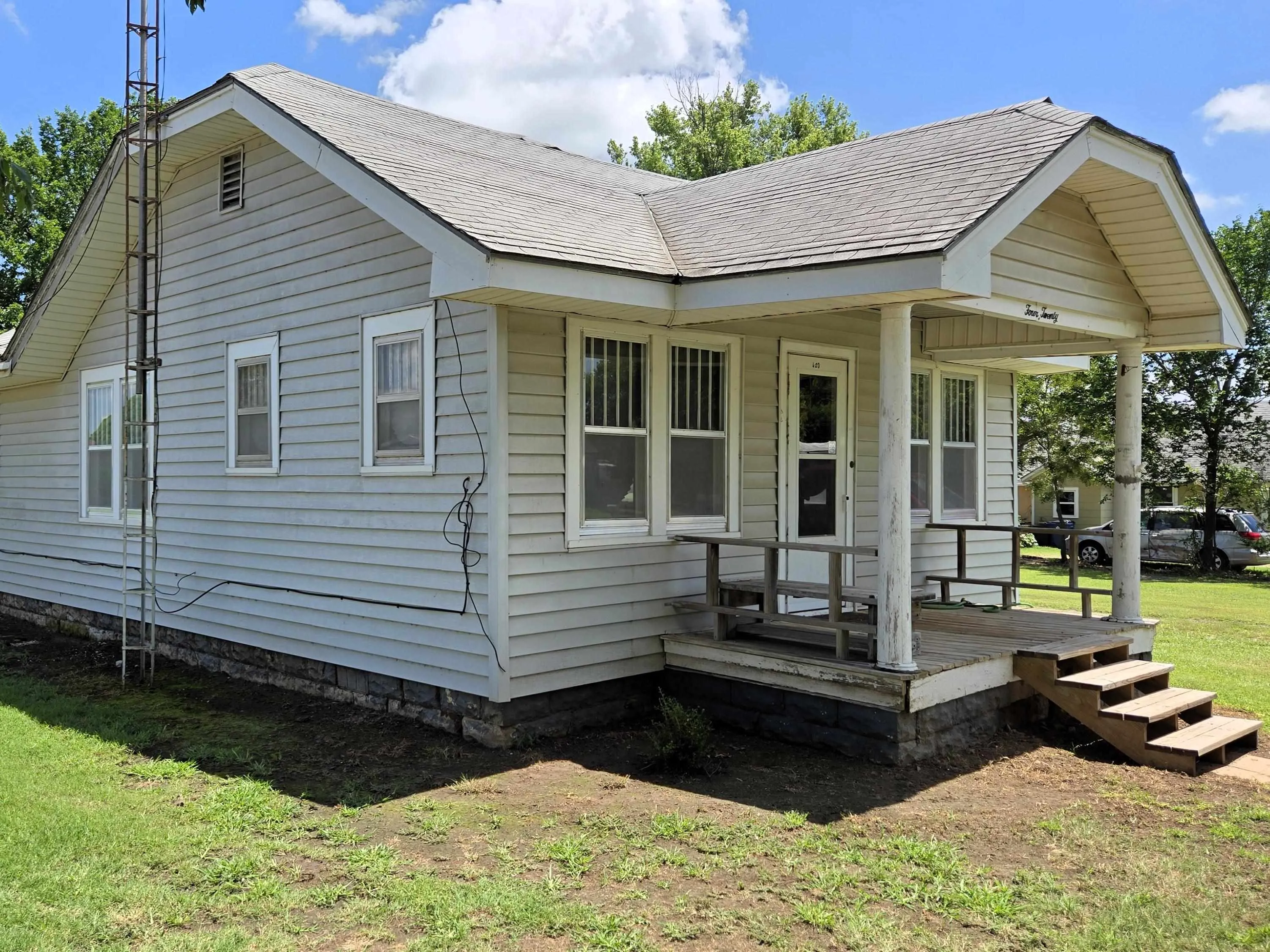 Caldwell, Kansas 67022, United States, 2 Bedrooms Bedrooms, ,1 BathroomBathrooms,Residential,Active,165630