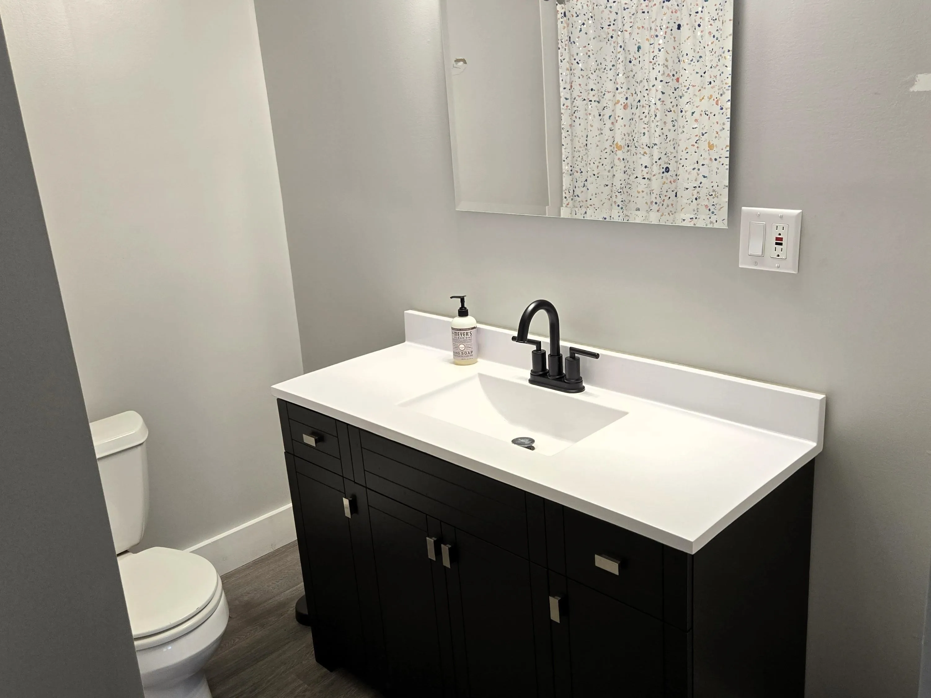 Caldwell, Kansas 67022, United States, 2 Bedrooms Bedrooms, ,1 BathroomBathrooms,Residential,Active,165630