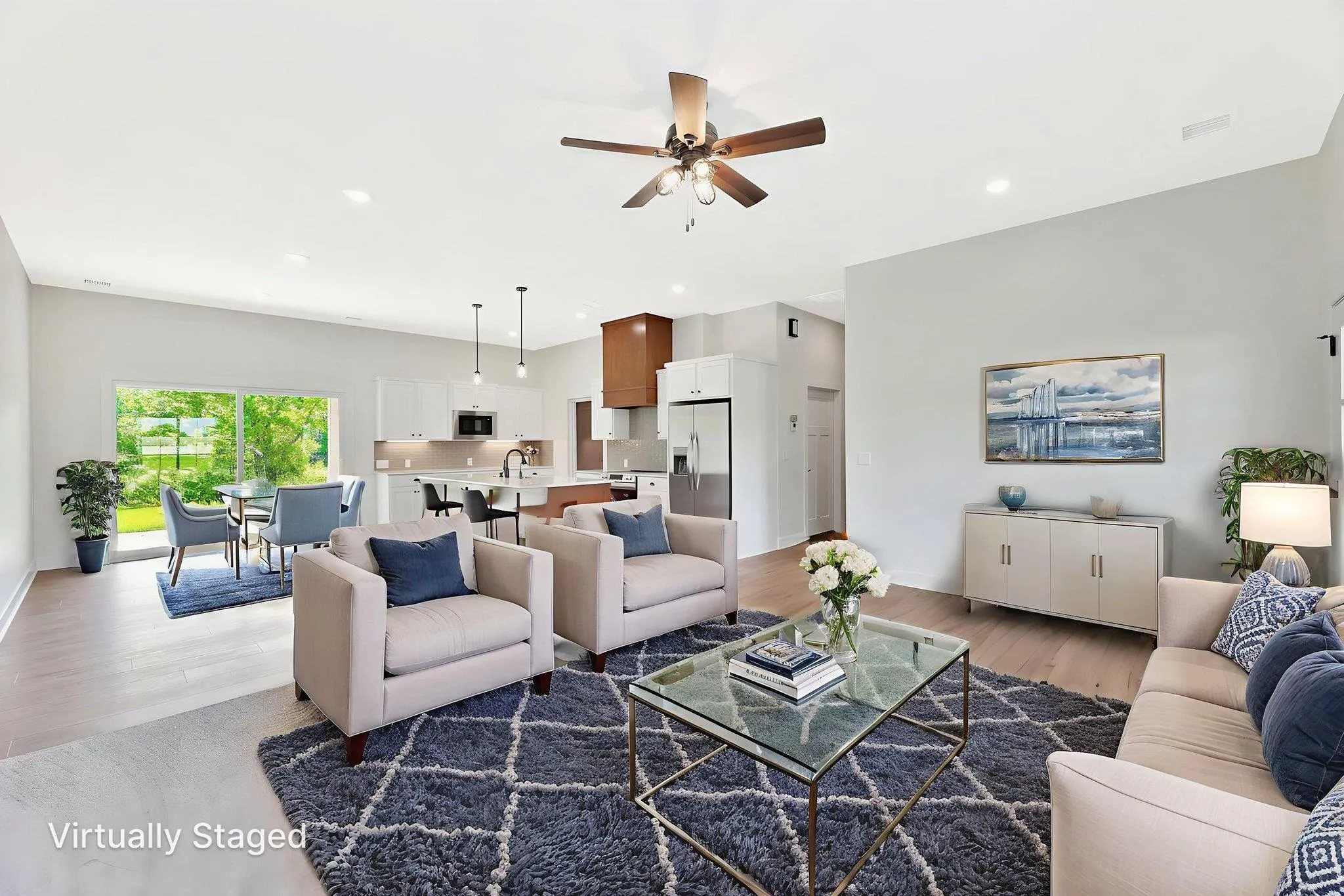 Halstead, Kansas 67056, United States, 2 Bedrooms Bedrooms, ,2 BathroomsBathrooms,Residential,Active,143432