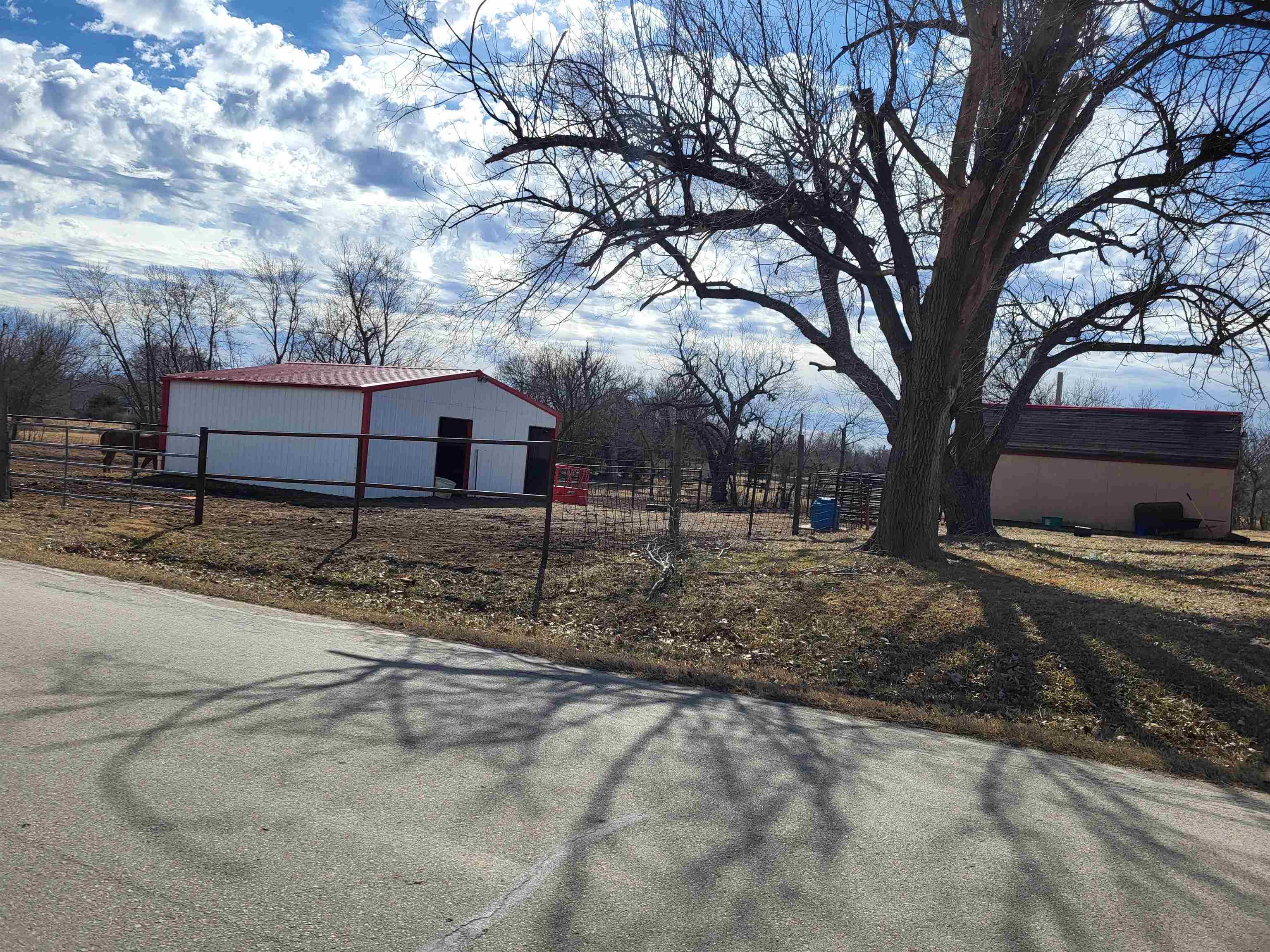 1240 N Poplar St, Eureka, Kansas image 2