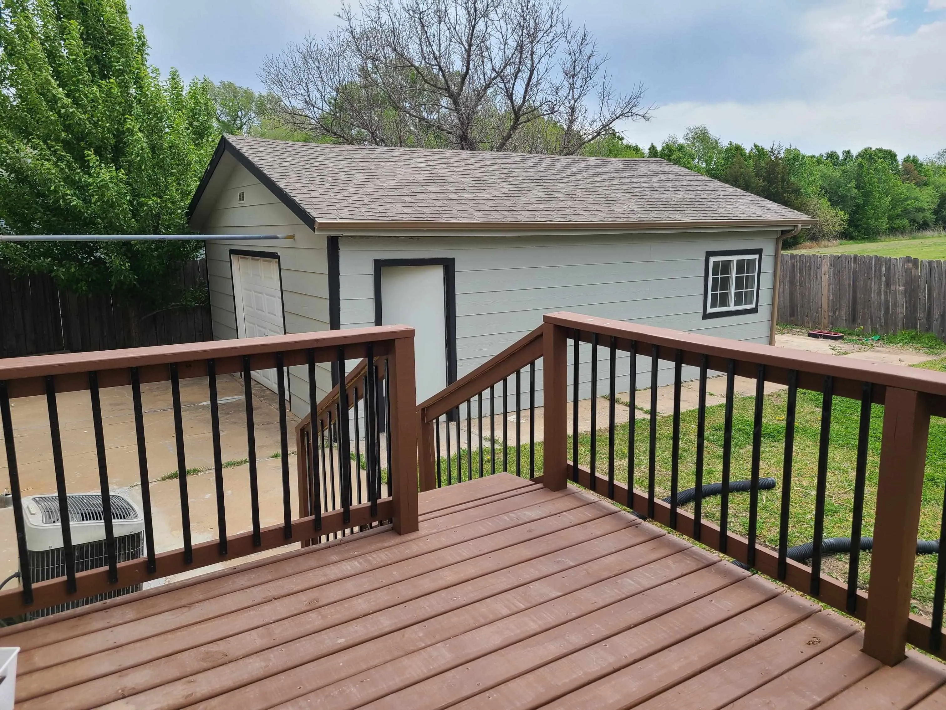 Wichita, Kansas 67220, United States, 3 Bedrooms Bedrooms, ,3 BathroomsBathrooms,Residential,Pending,111112